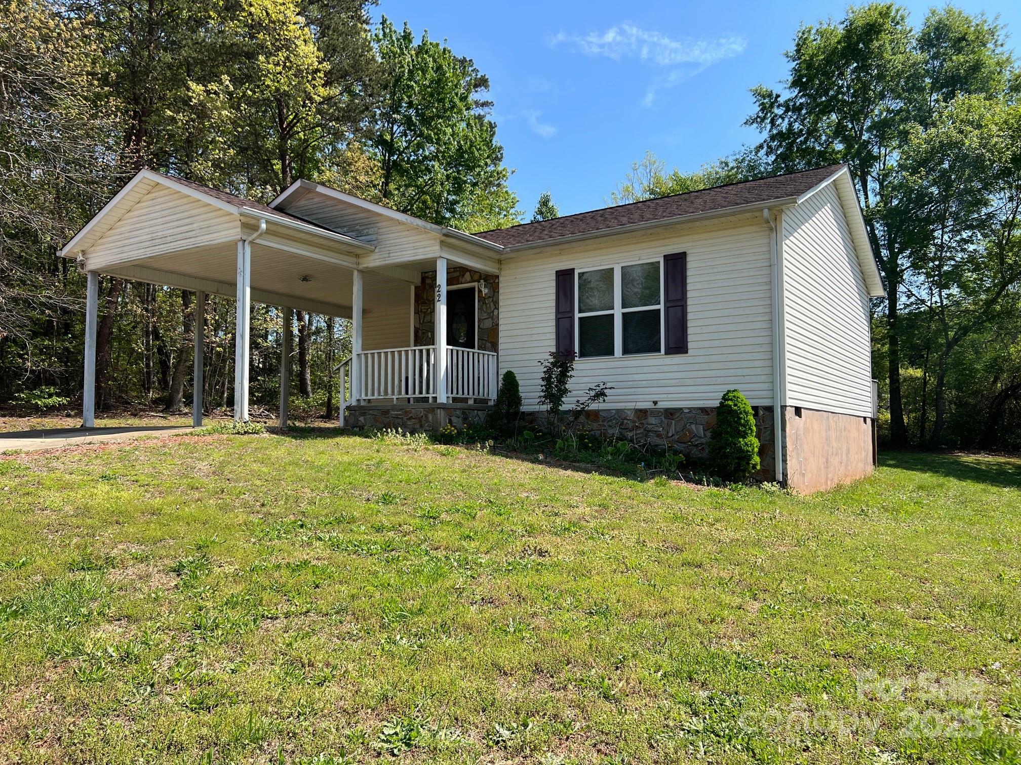 Property Photo: 22 Congress Street NC 28630