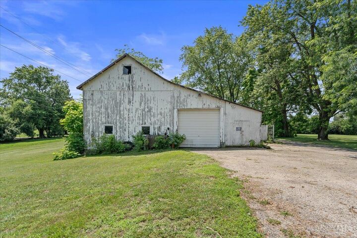 Property Photo: 6328 Sycamore Road OH 45067