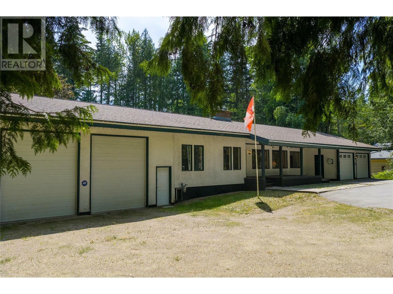 Property Photo: 1557 Nichol Road BC V0E 2S1