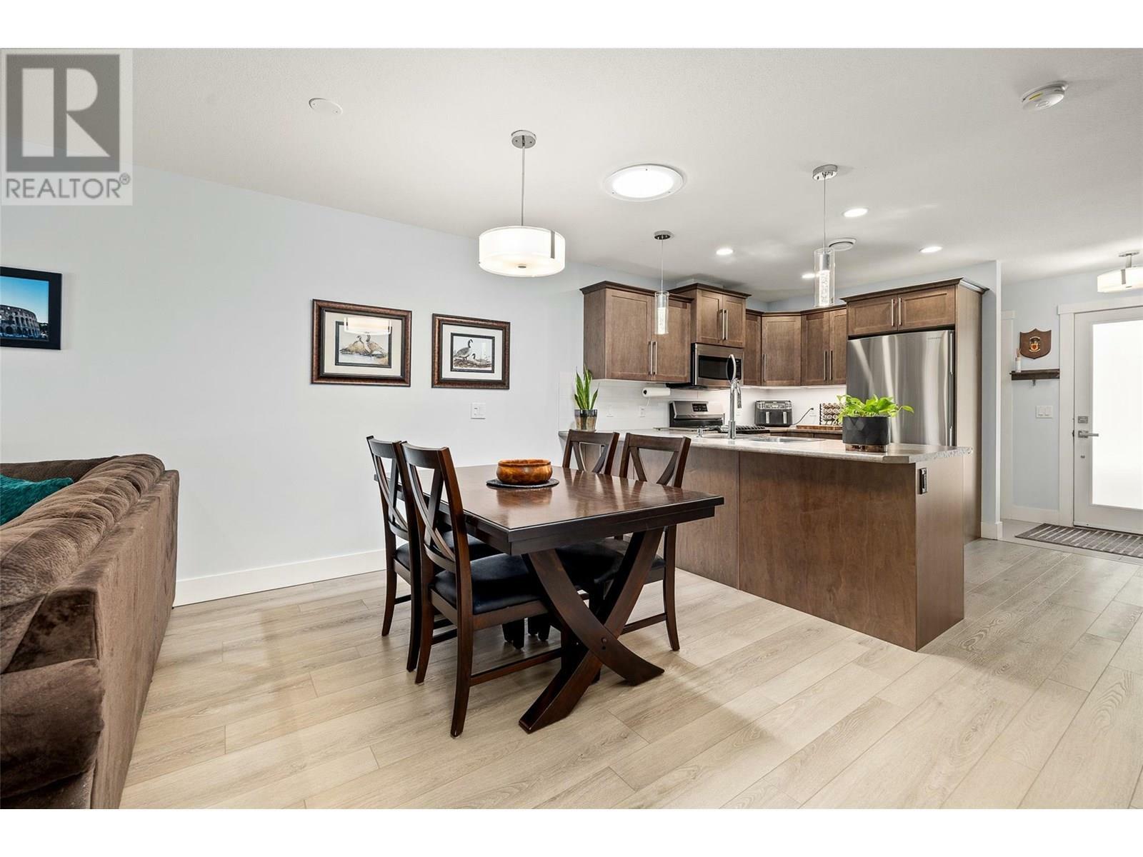 Photo de la propriété: 1170 Brant Avenue 6 BC V1Y 1N1