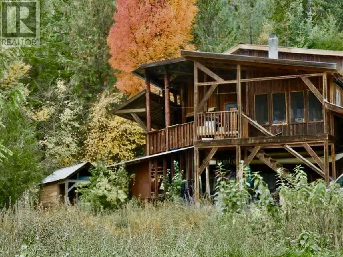 Property Photo: 6119 Slocan River Road BC V0G 2J0