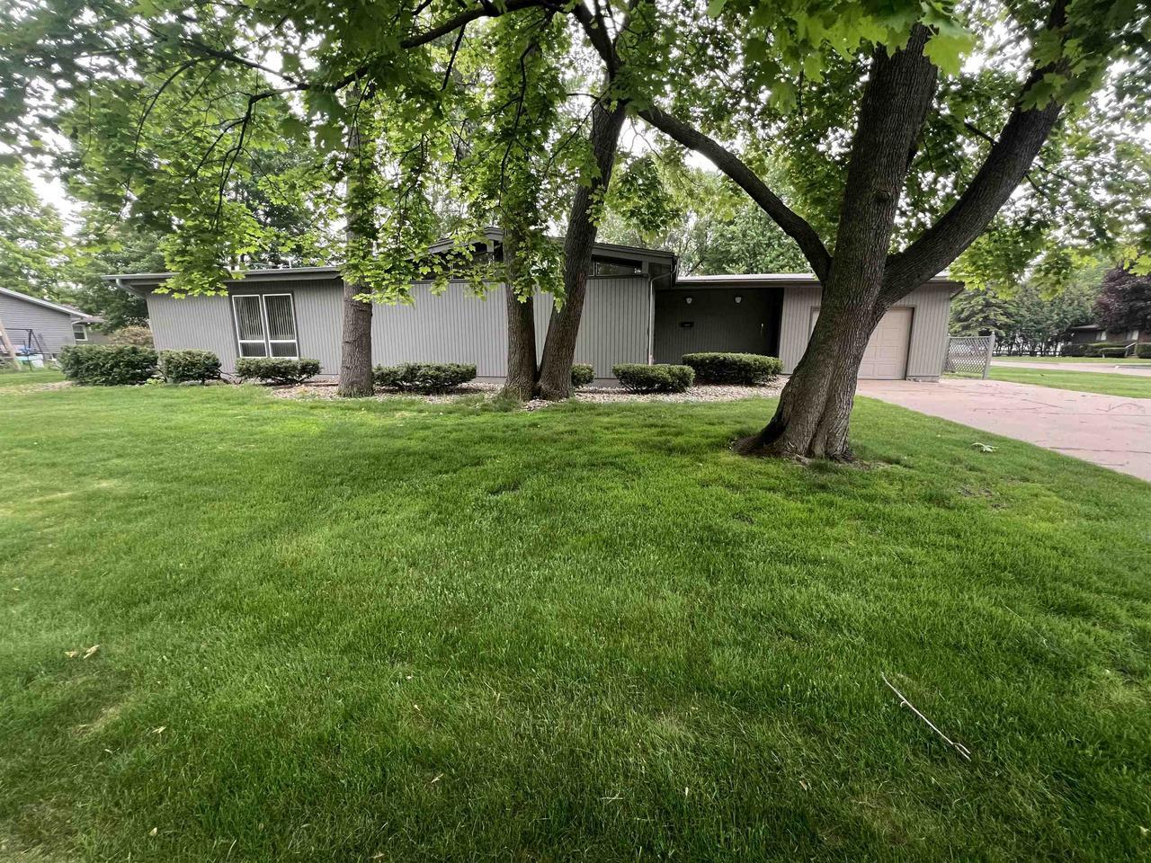 Property Photo: 1011 19th Avenue South WI 54495