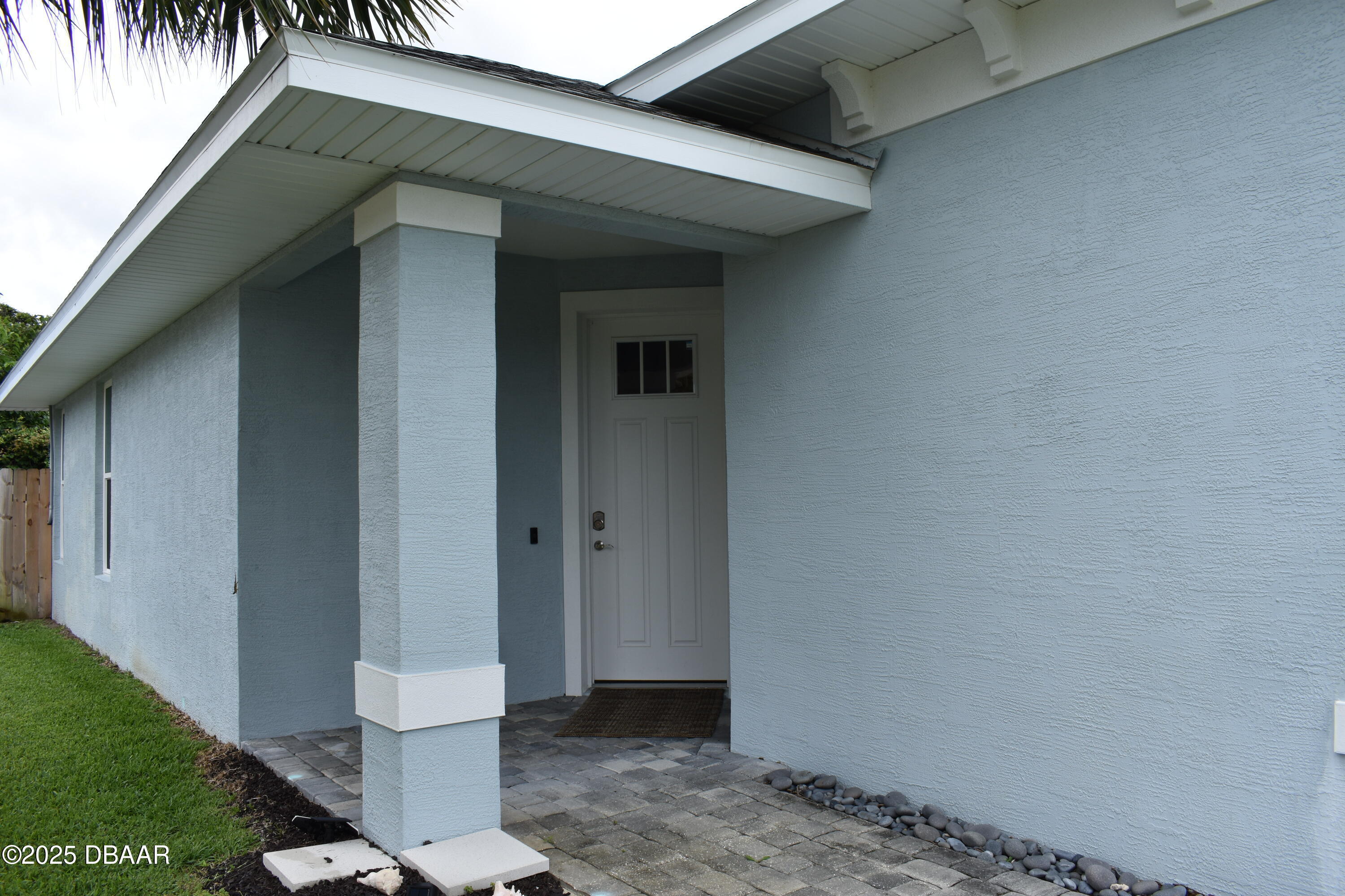 Property Photo: 146 Via Madrid Drive FL 32176