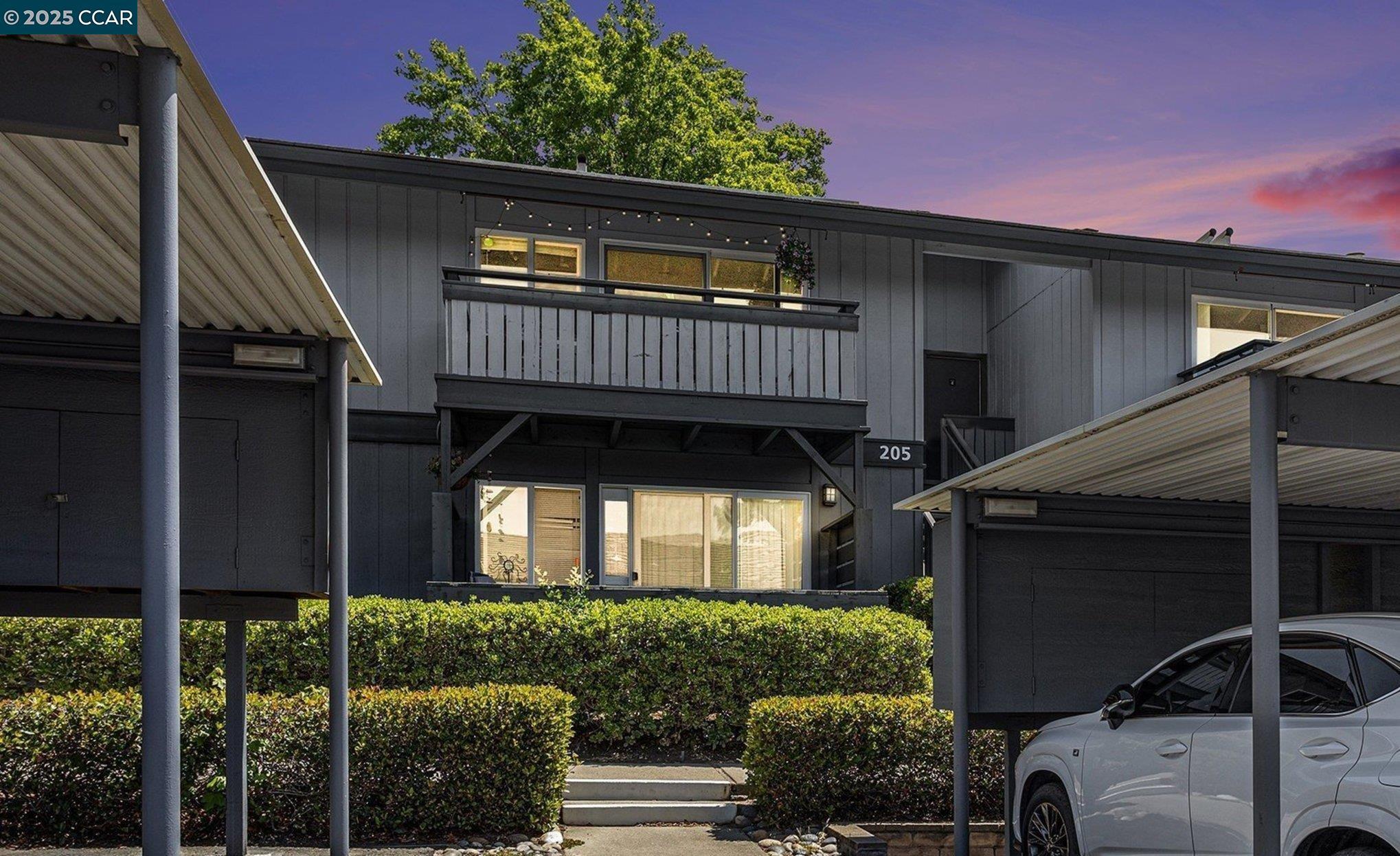Property Photo: 205 Masters Ct 3 CA 94598