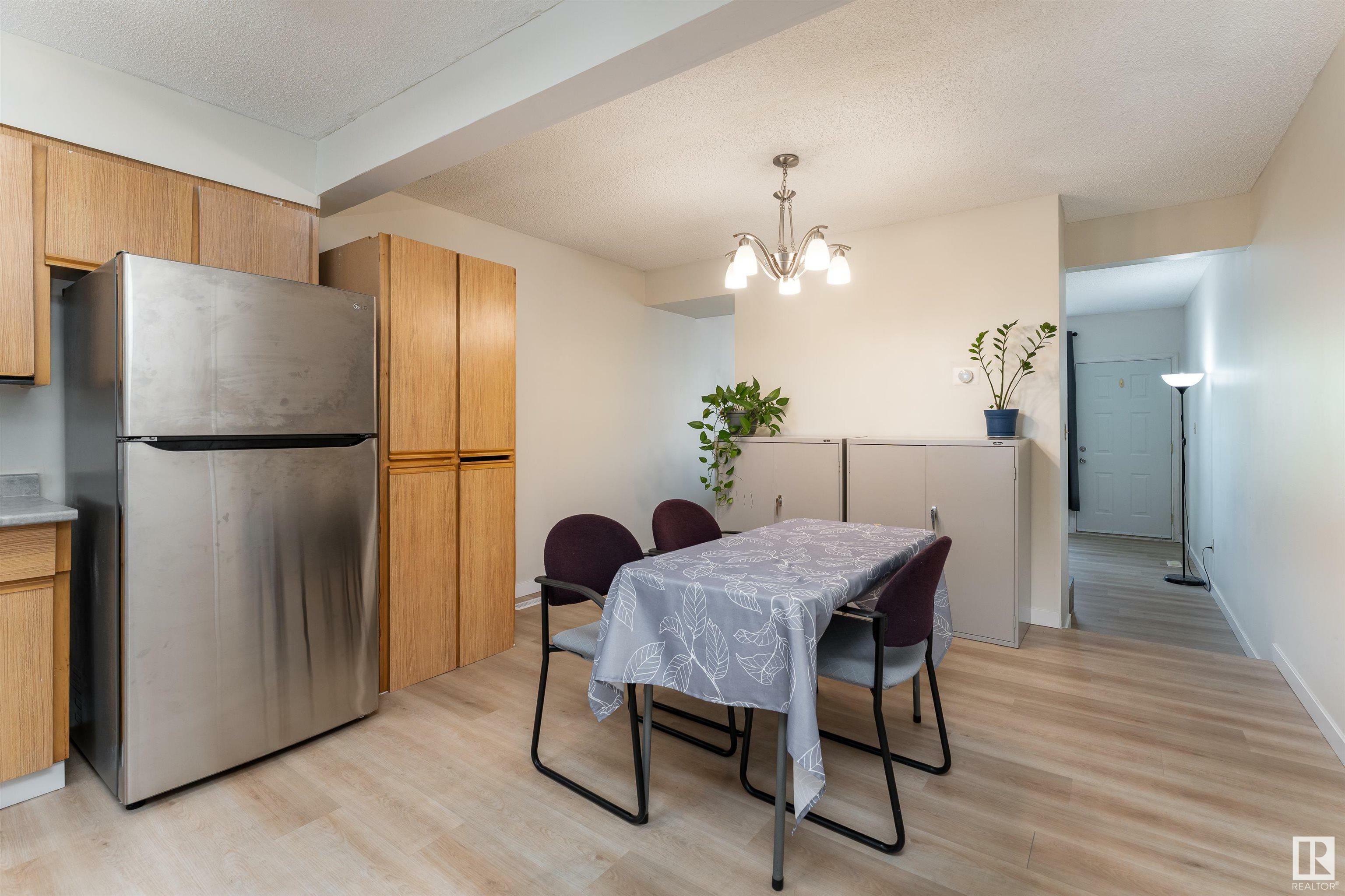 7604 29 Avenue NW 78  Edmonton AB T6K 3Z2 photo