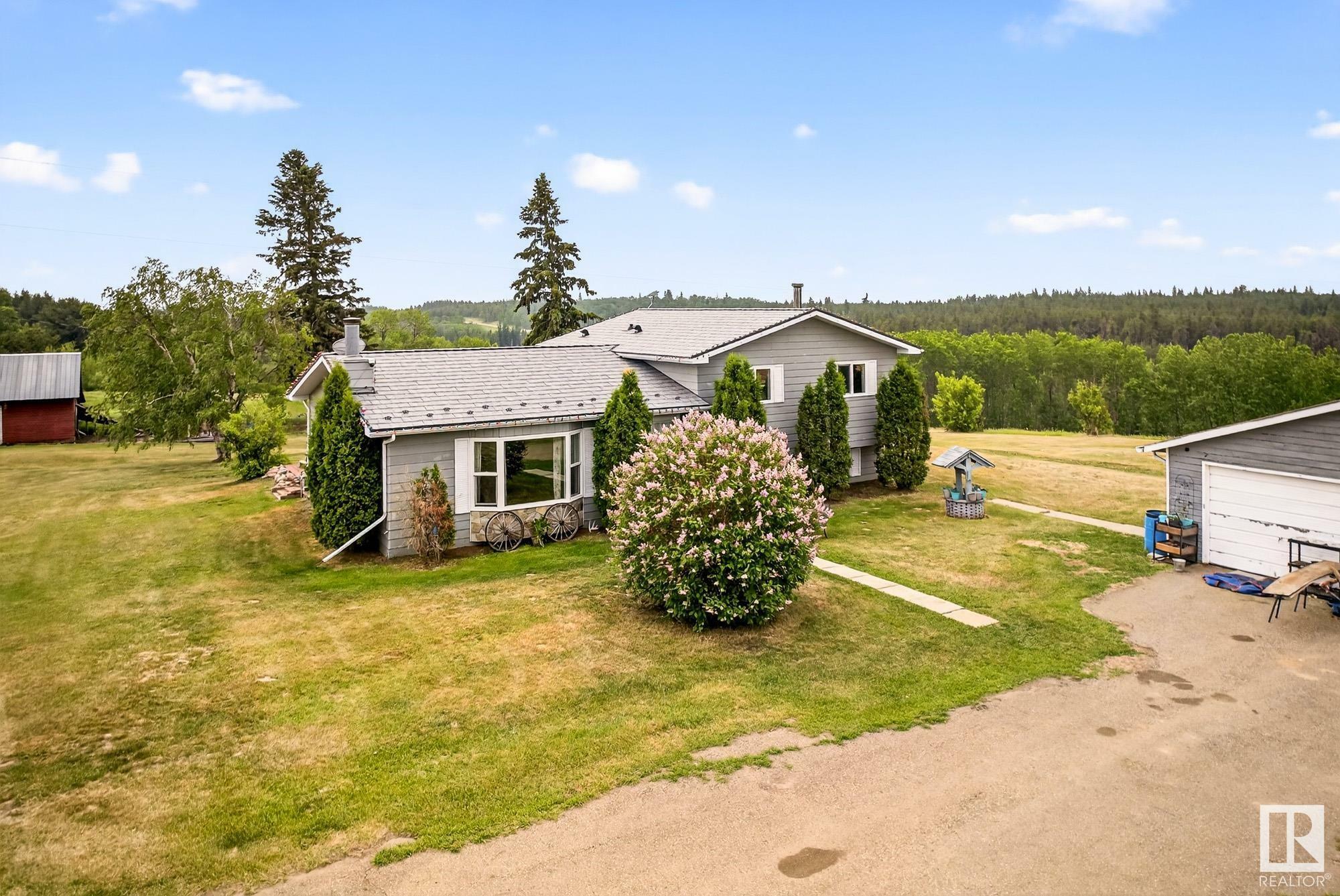 Property Photo: 15069 Township Road 591 AB T0A 0J0