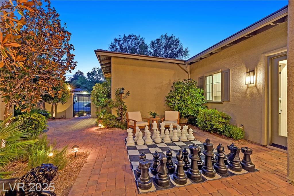 Property Photo:  1404 Reisling Court  NV 89144 