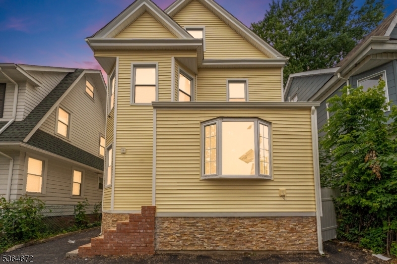 Property Photo: 139 Sanford St NJ 07018