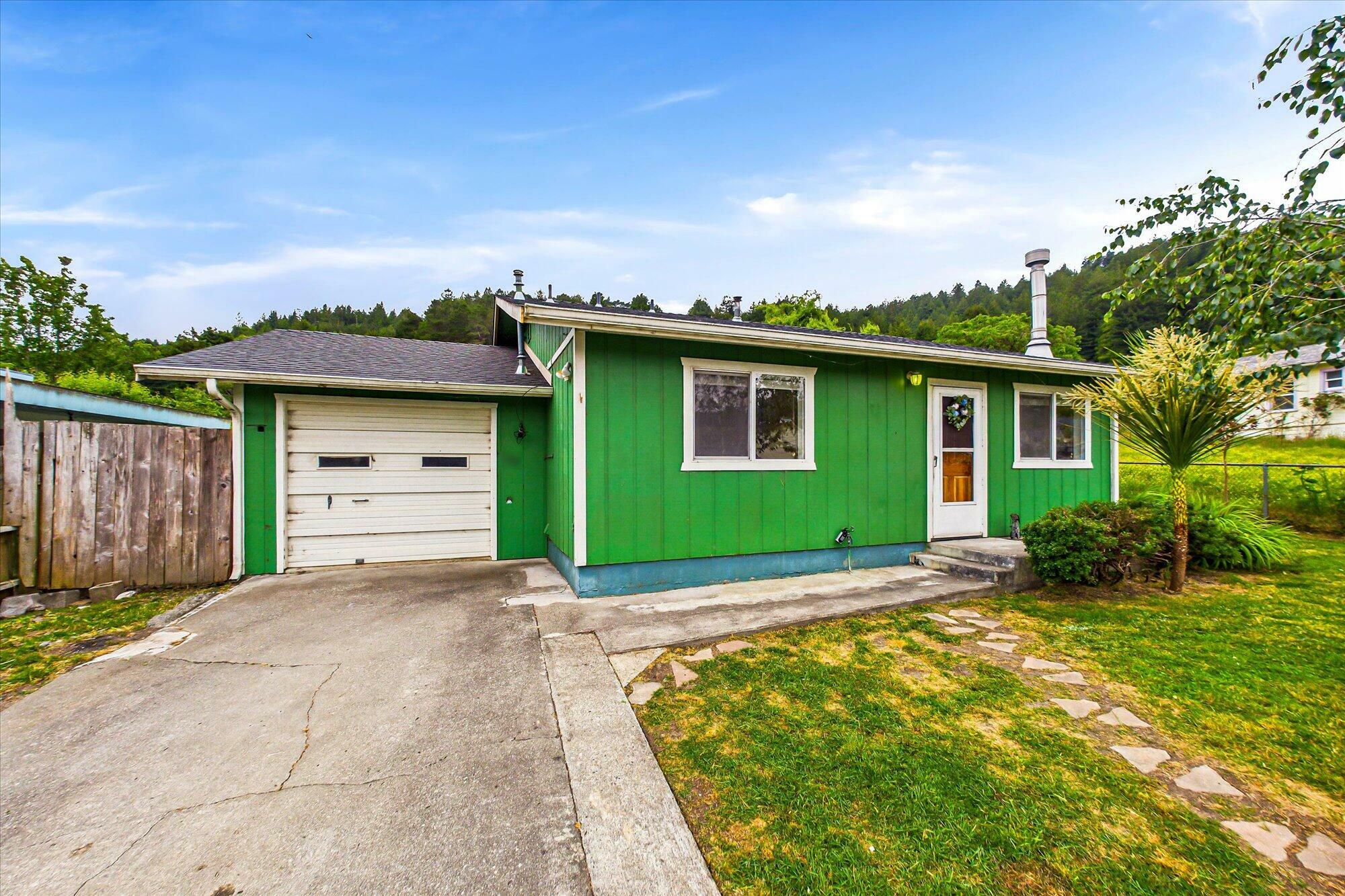 Property Photo: 291 Cherry Lane CA 95562
