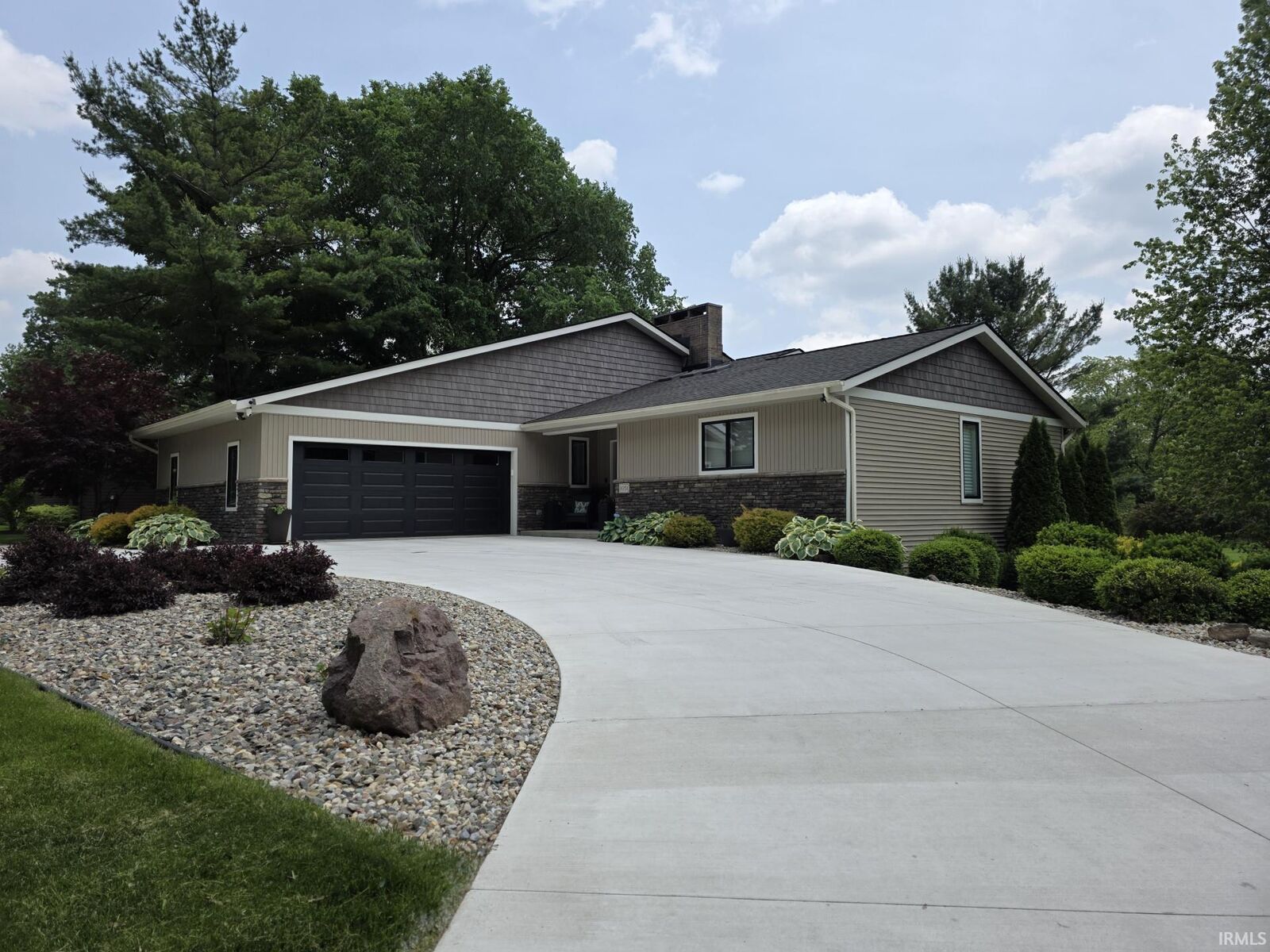 Property Photo:  1051 Morningstar Road  IN 46706-9188 