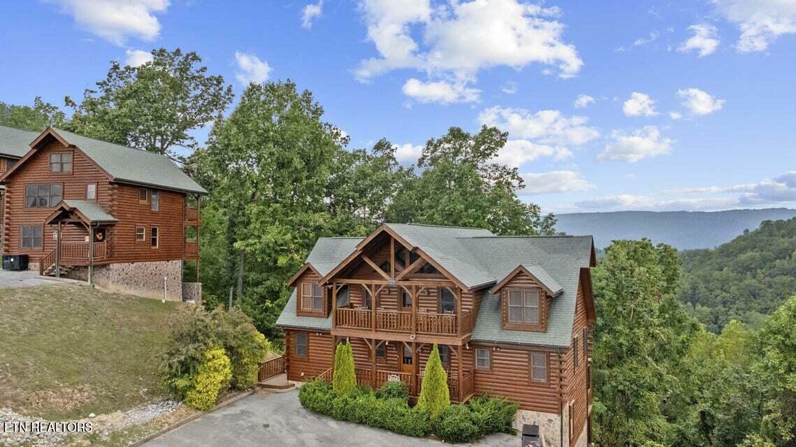 Property Photo: 2857 White Oak Ridge Lane TN 37862