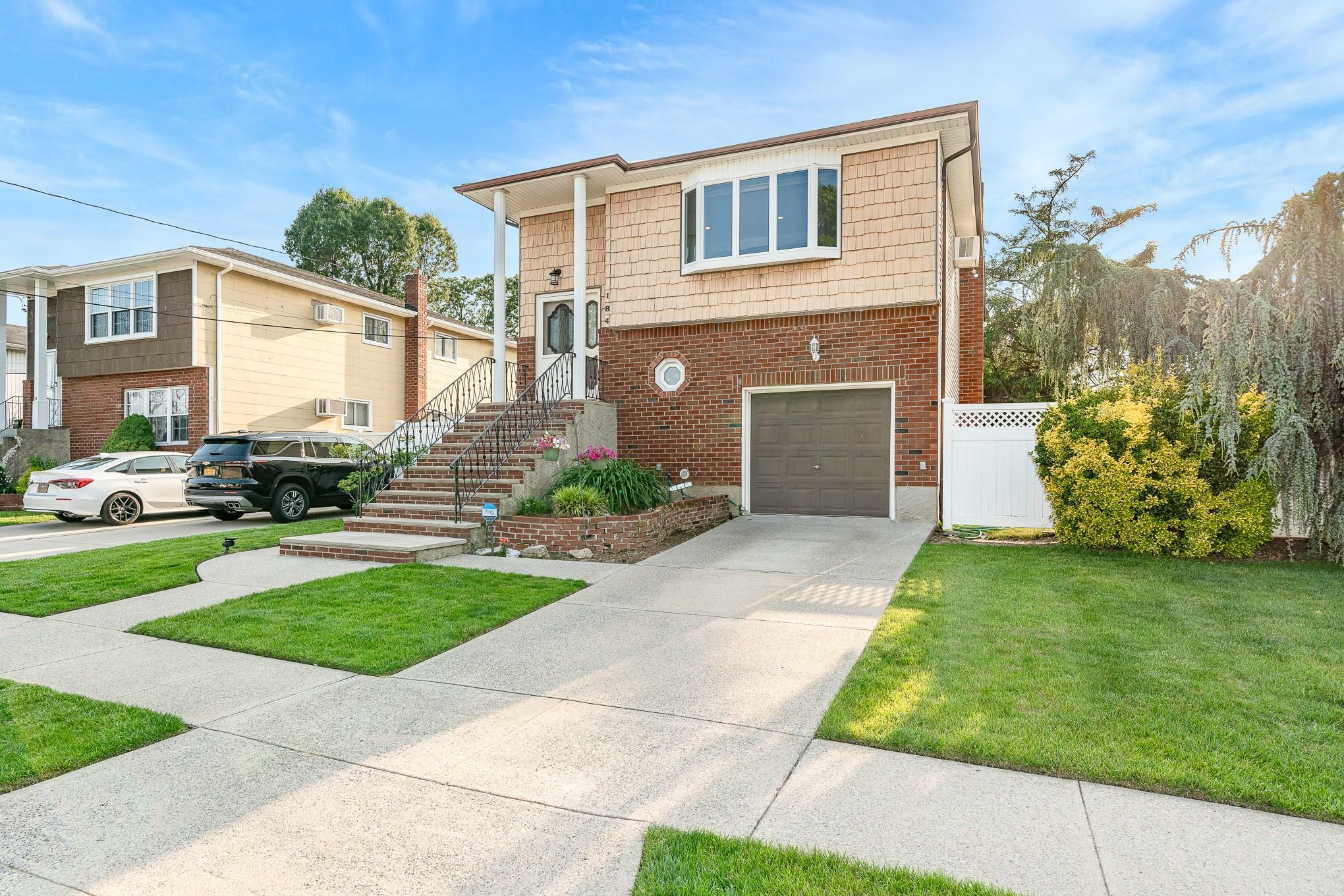 Property Photo:  184 Doris Avenue  NY 11010 