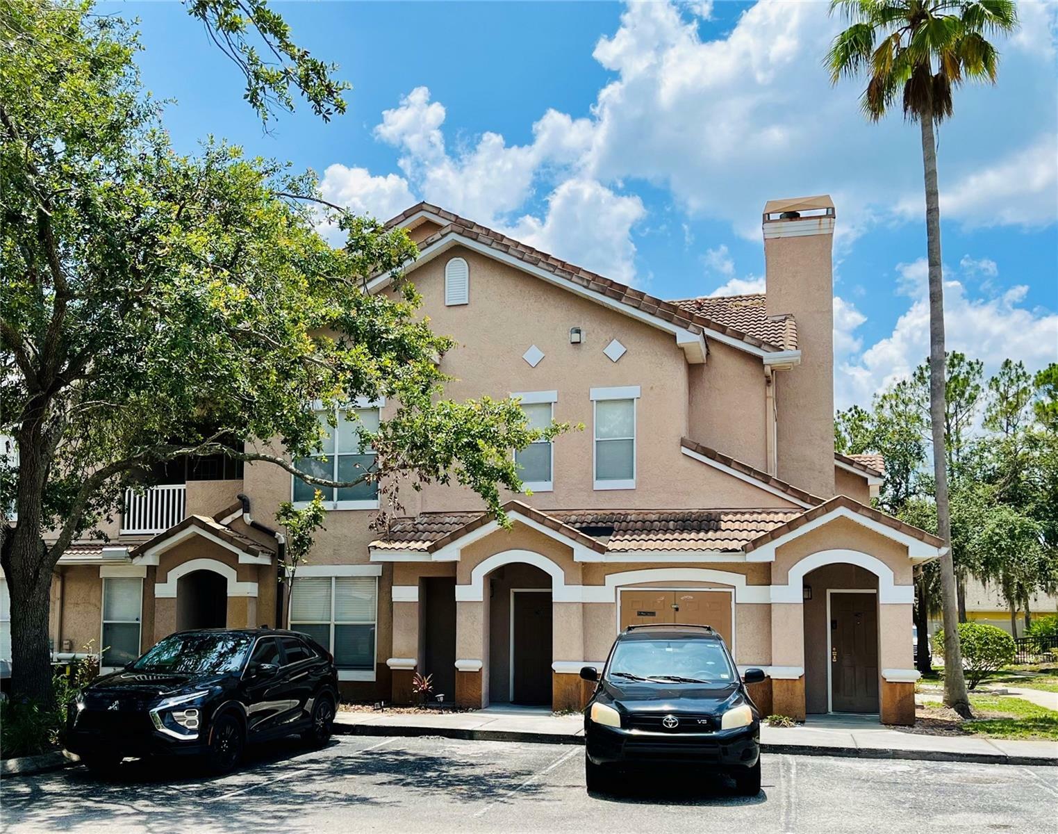Property Photo: 17942 Villa Creek Drive 17942 FL 33647