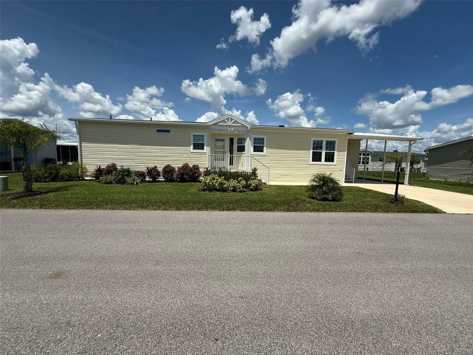 Property Photo: 12116 SW County Road 769 80 FL 34269