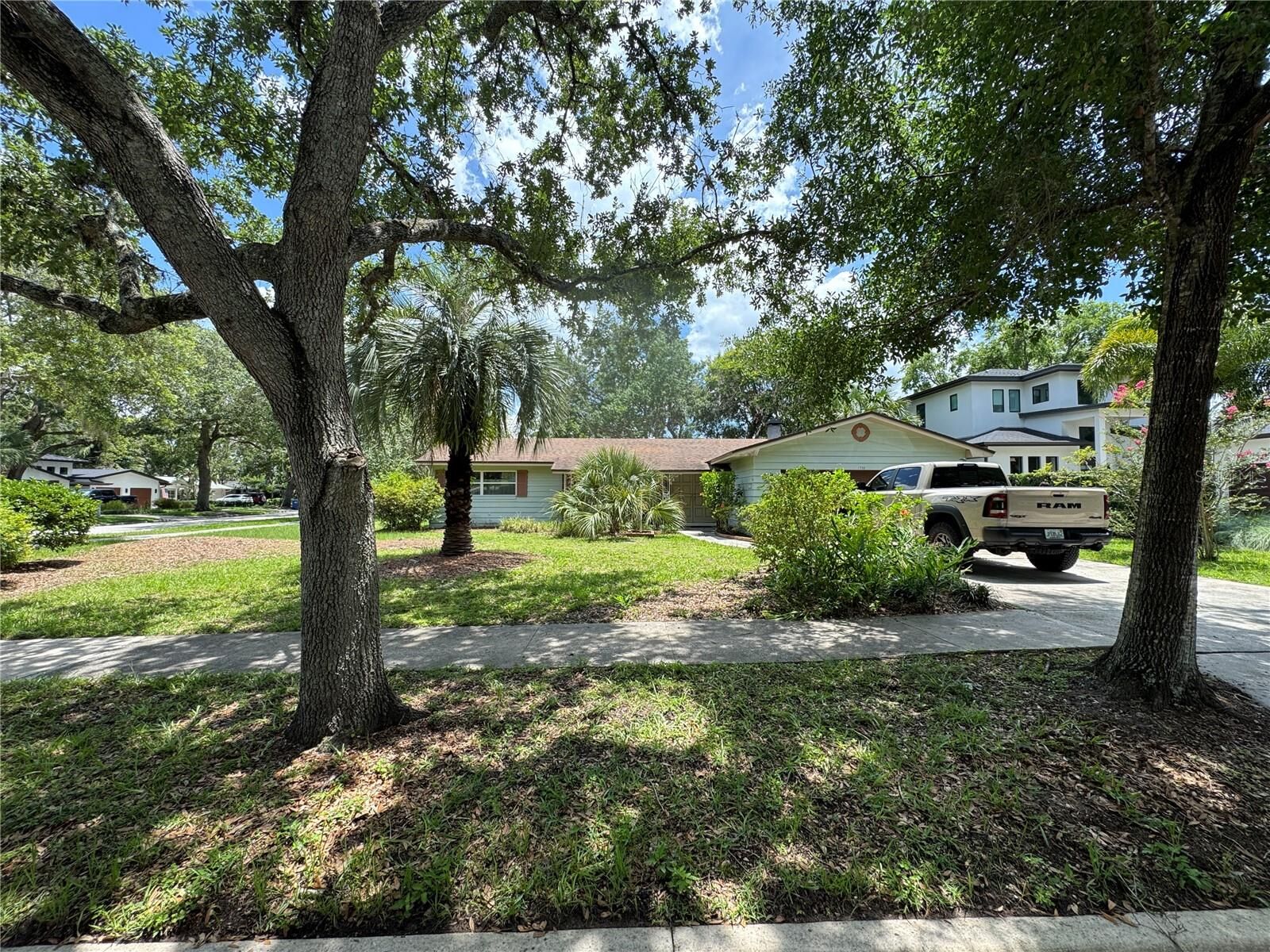 Property Photo: 1730 Oneco Avenue FL 32789