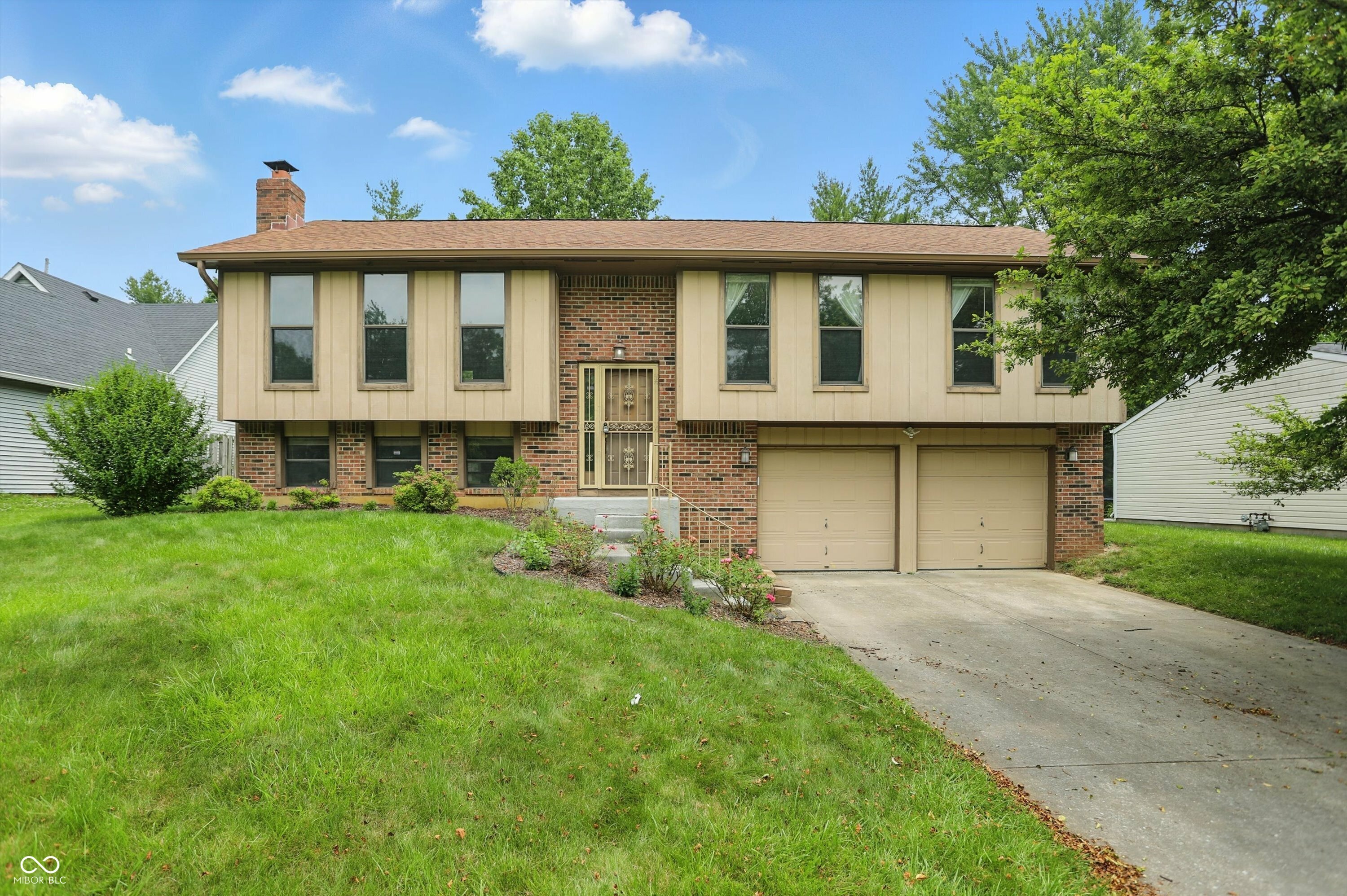 Property Photo: 5847 Democracy Drive IN 46254