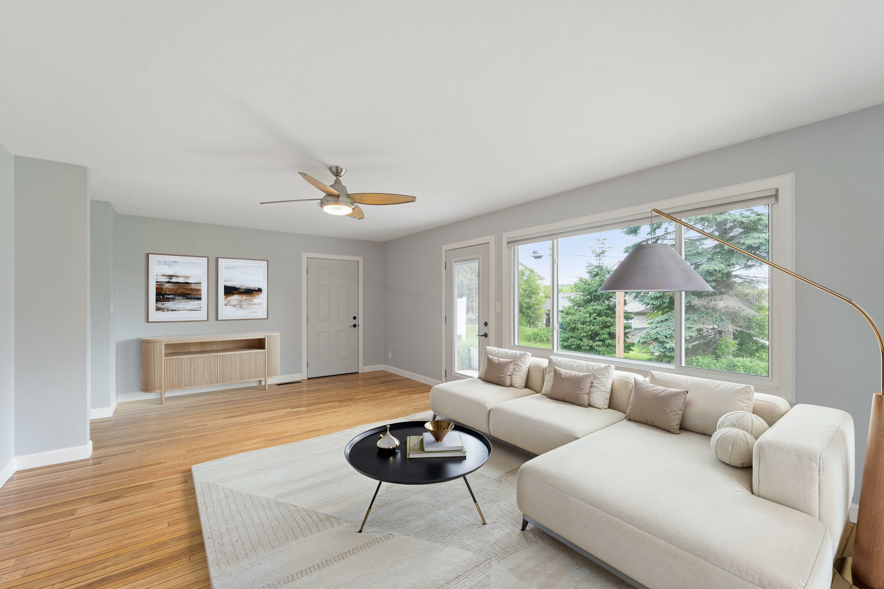 Property Photo: 820 Woodland Ave WI 53074