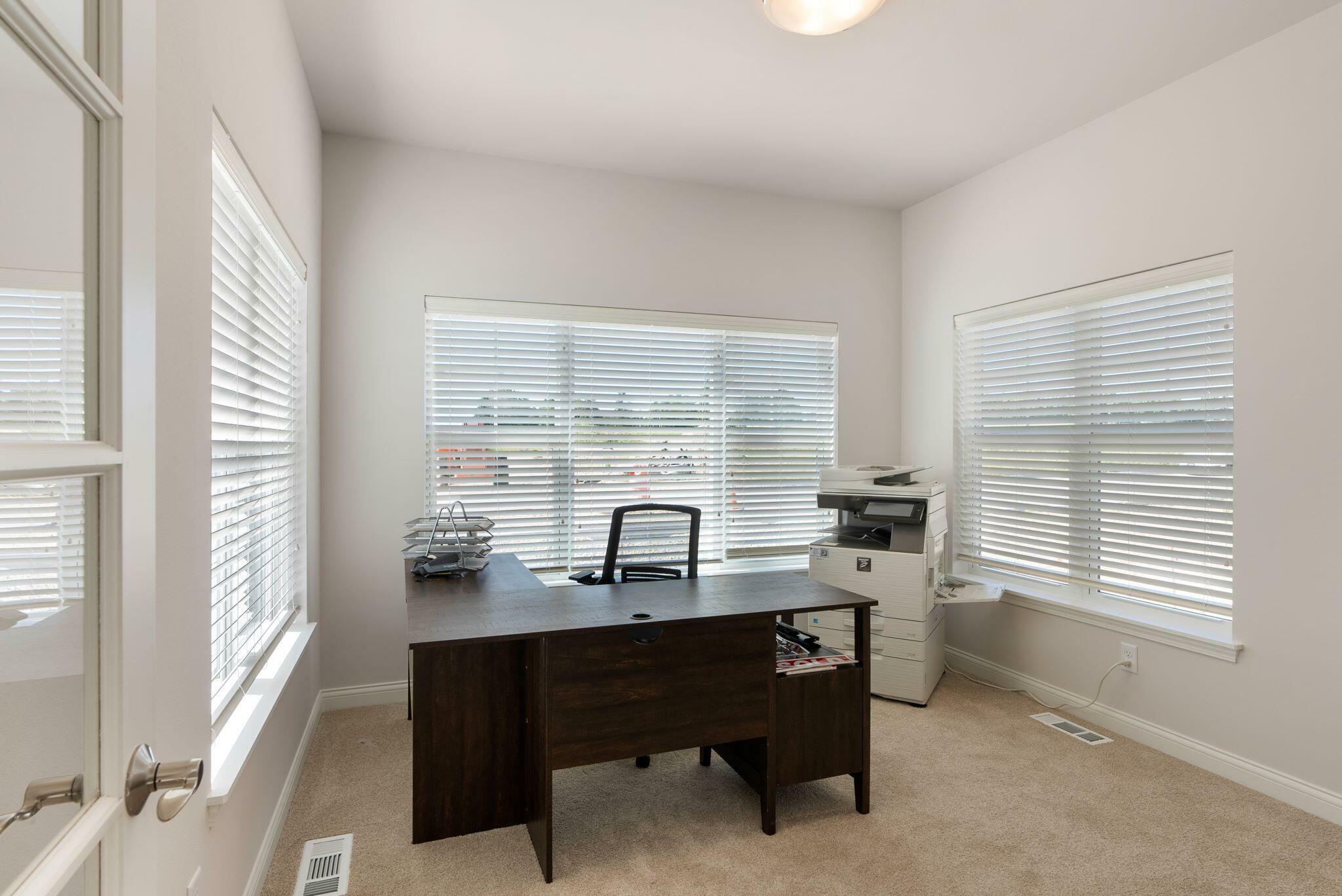Property Photo: 868 S Verona Cir 23 WI 53024