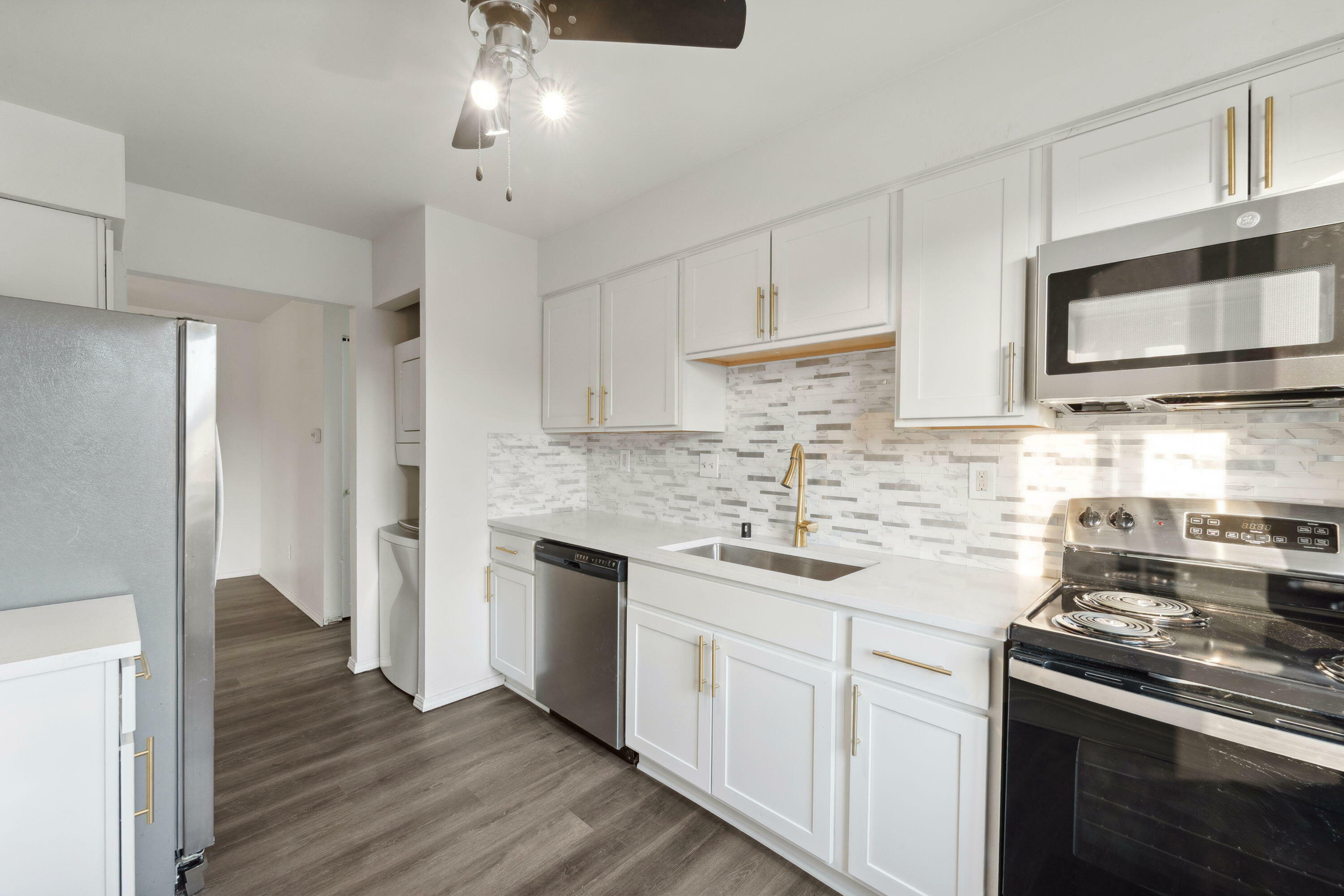 Property Photo: 9123 N 85th St B-2 WI 53224