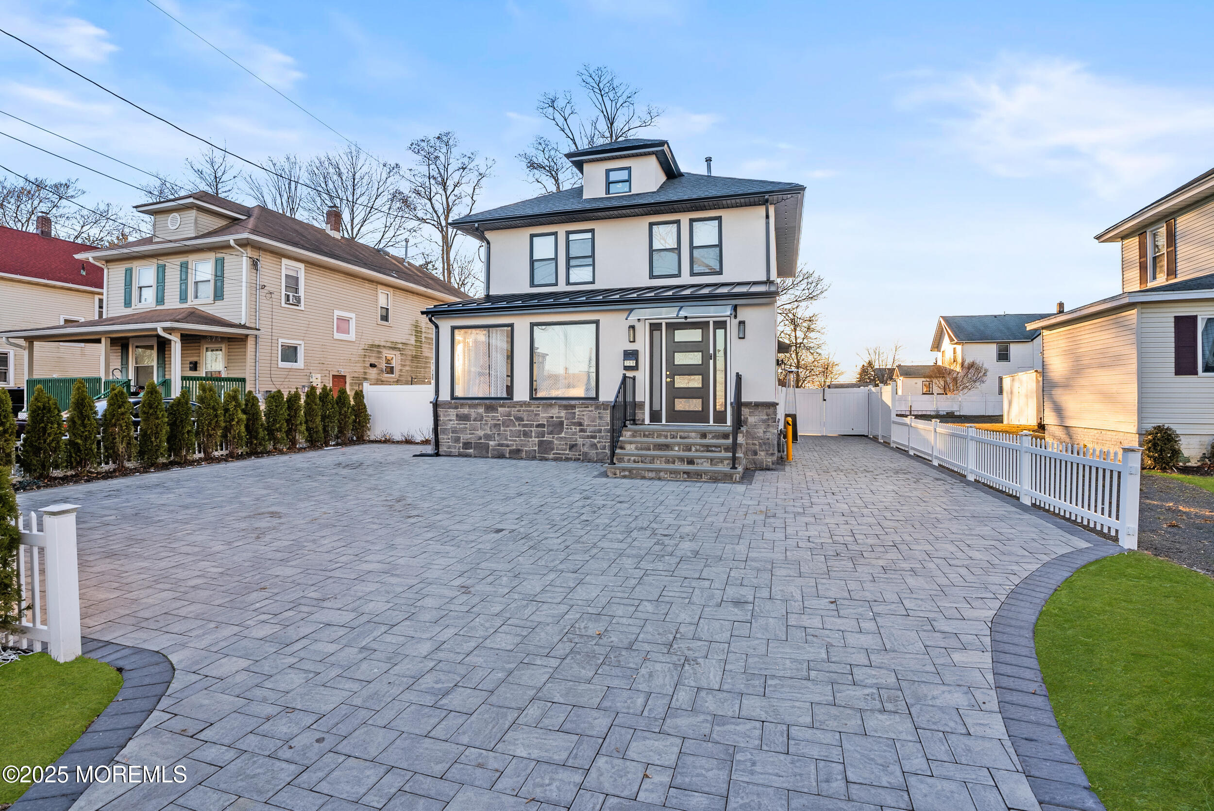 Property Photo: 368 Shrewsbury Avenue NJ 07701