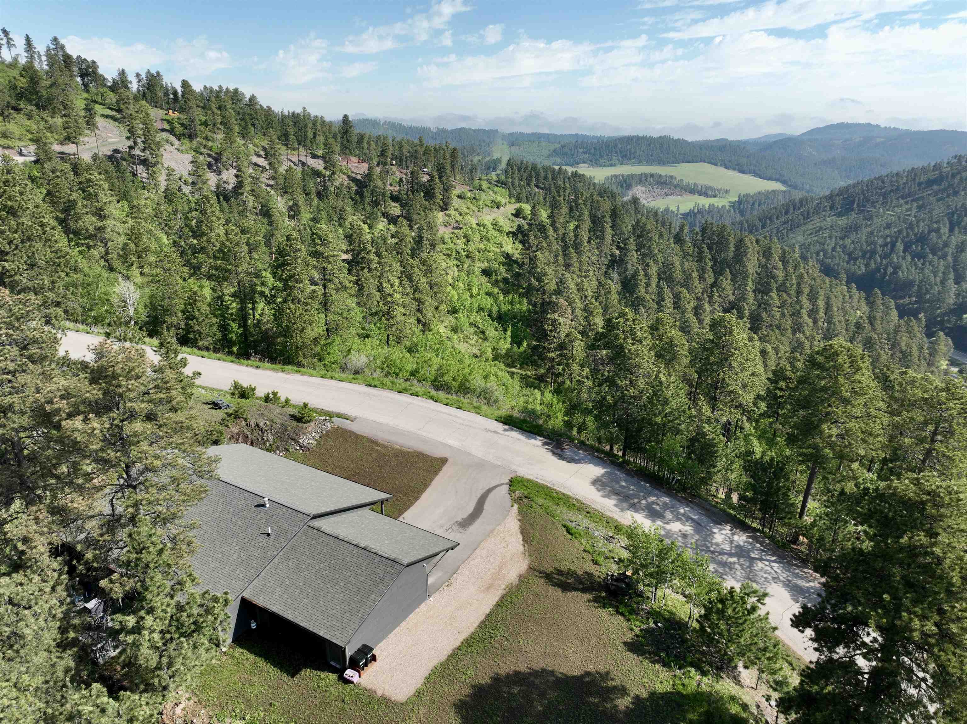 Property Photo: 100 Heritage Ave SD 57754