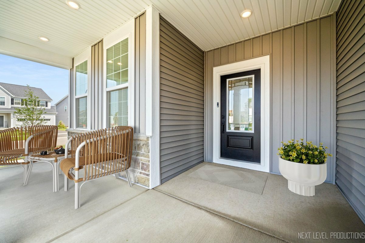 Property Photo:  2308 Lawlor Lane  IL 60564 