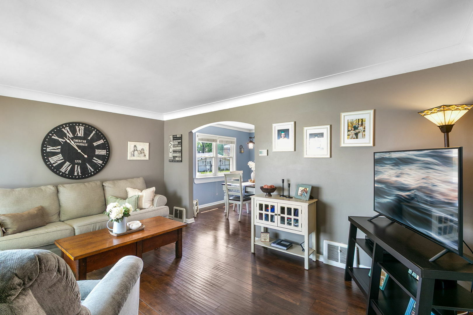 Property Photo: 11476 S Homan Avenue IL 60655
