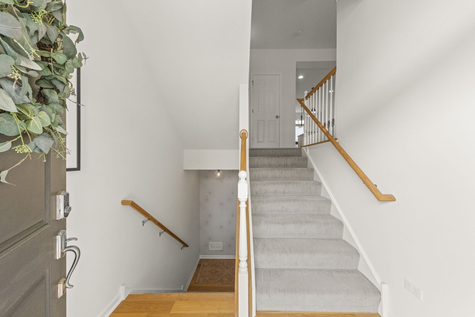 Property Photo: 29W711 Cambridge Street IL 60555