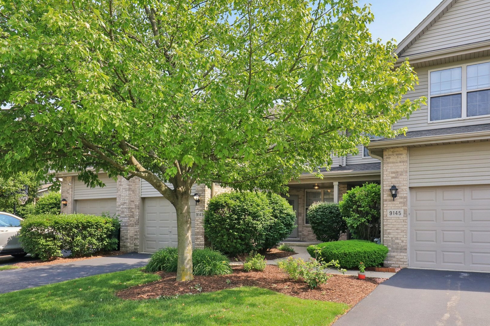 Property Photo: 9143 Mansfield Drive IL 60487