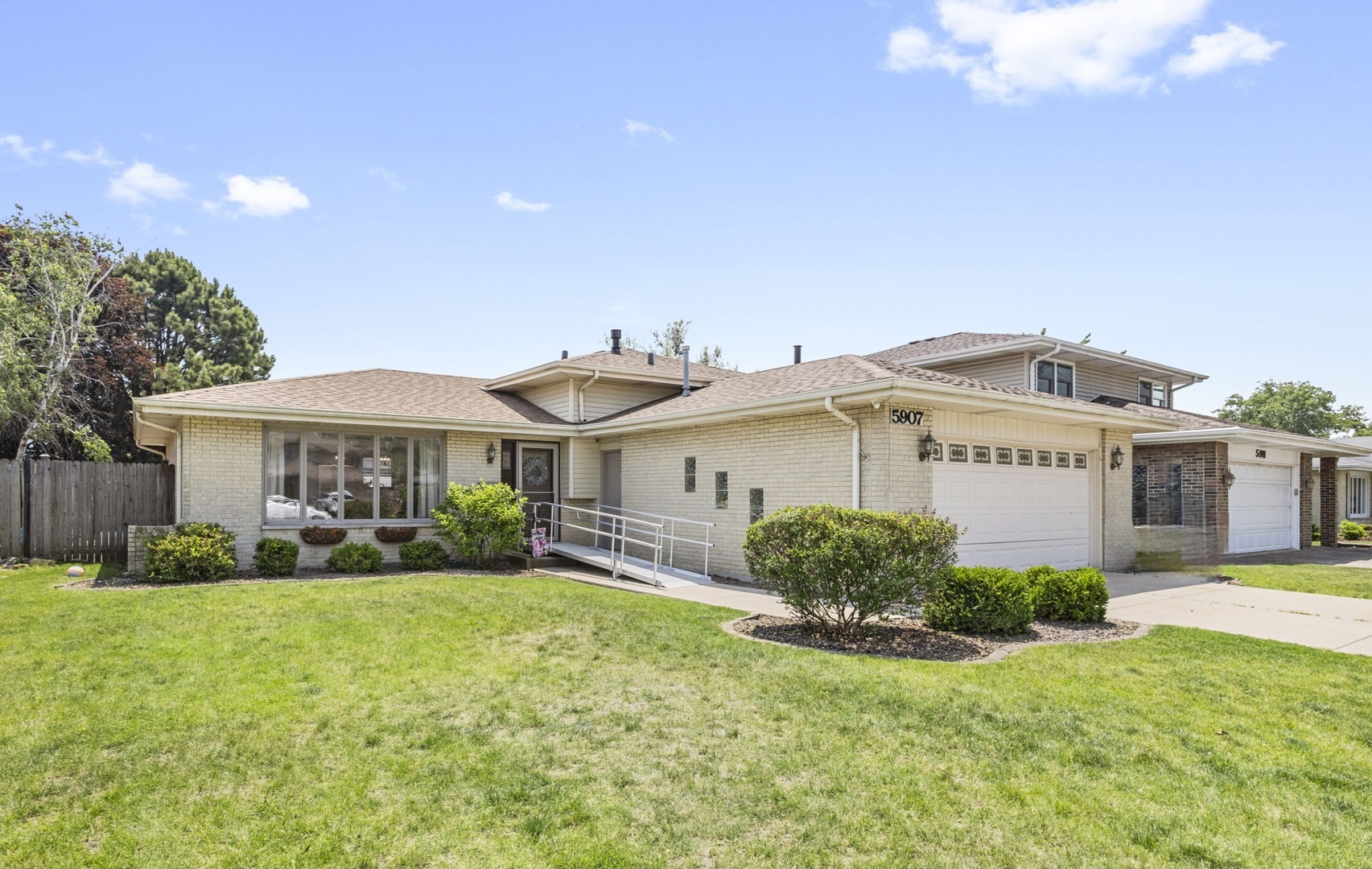 Property Photo:  5907 W 124th Street  IL 60803 