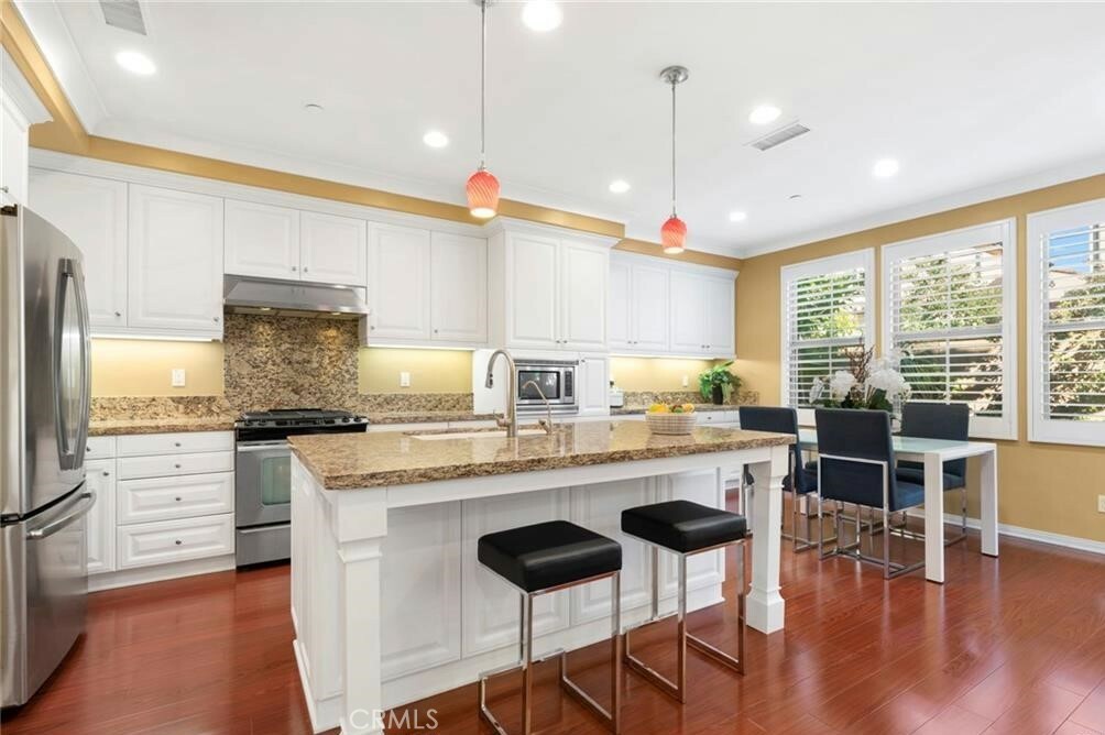 Property Photo: 52 Pendant CA 92620