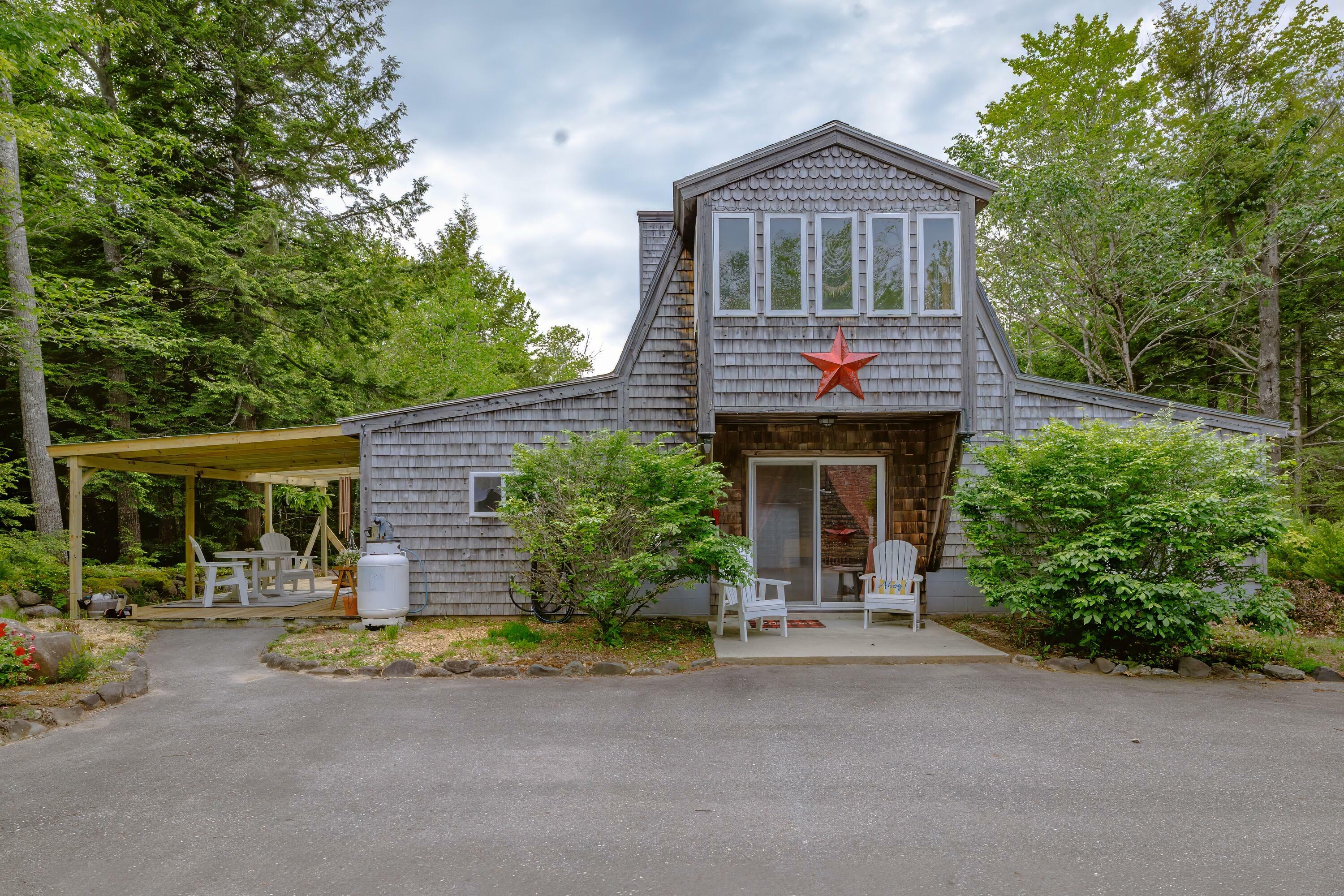 Property Photo: 38 Johnson Cove Road ME 04605