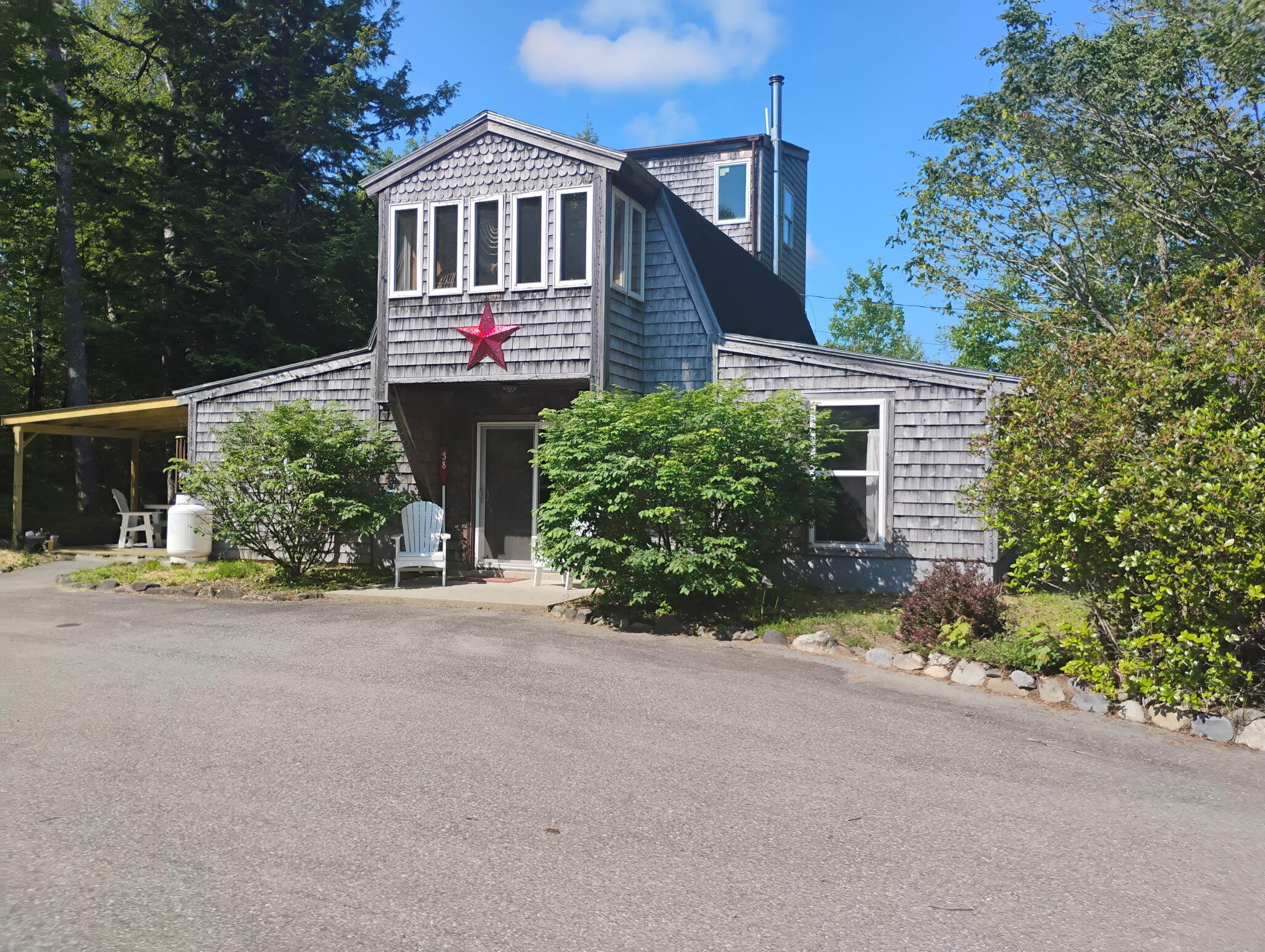 Property Photo:  38 Johnson Cove Road  ME 04605 