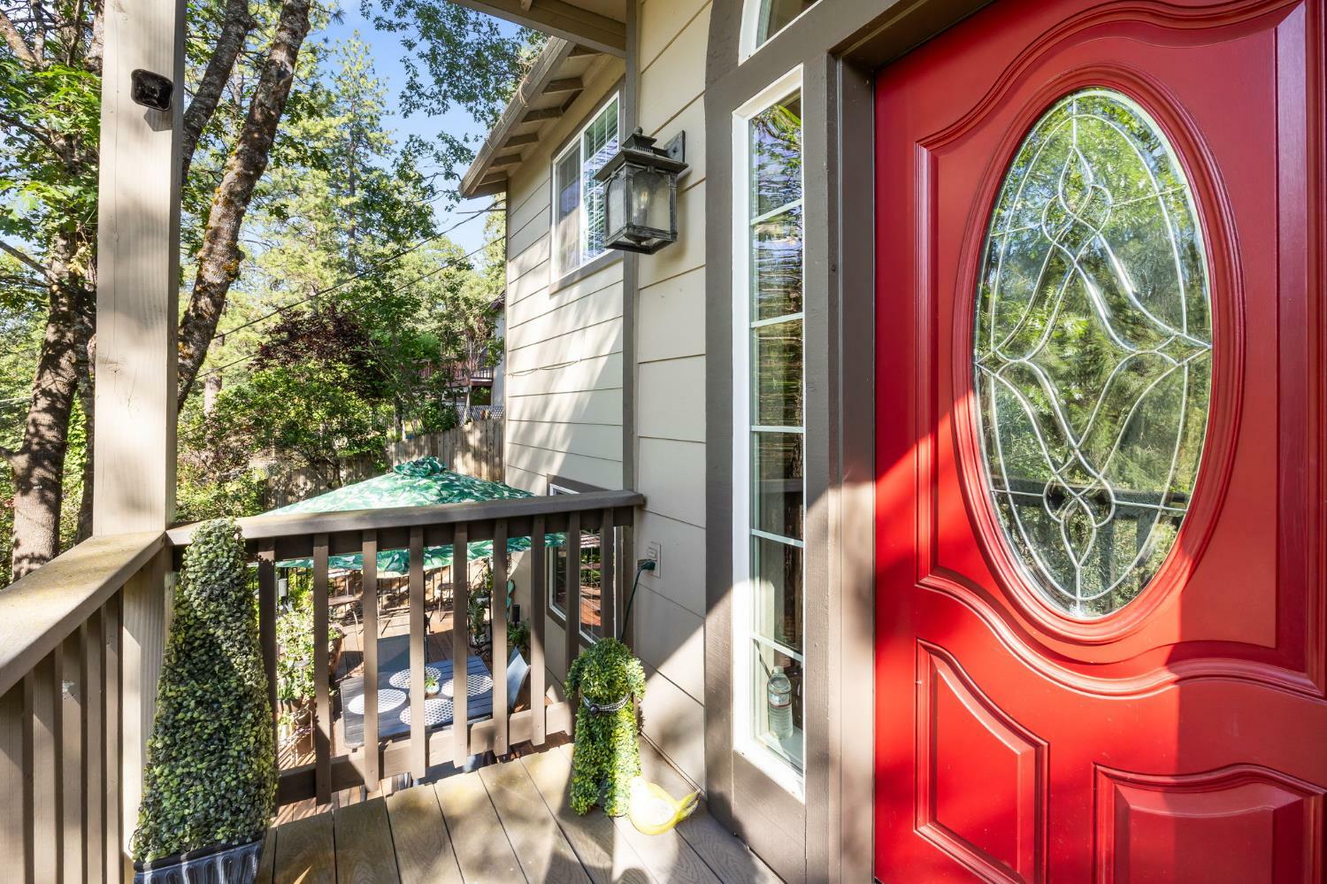 Property Photo:  1110 Madrone Lane  CA 95667 