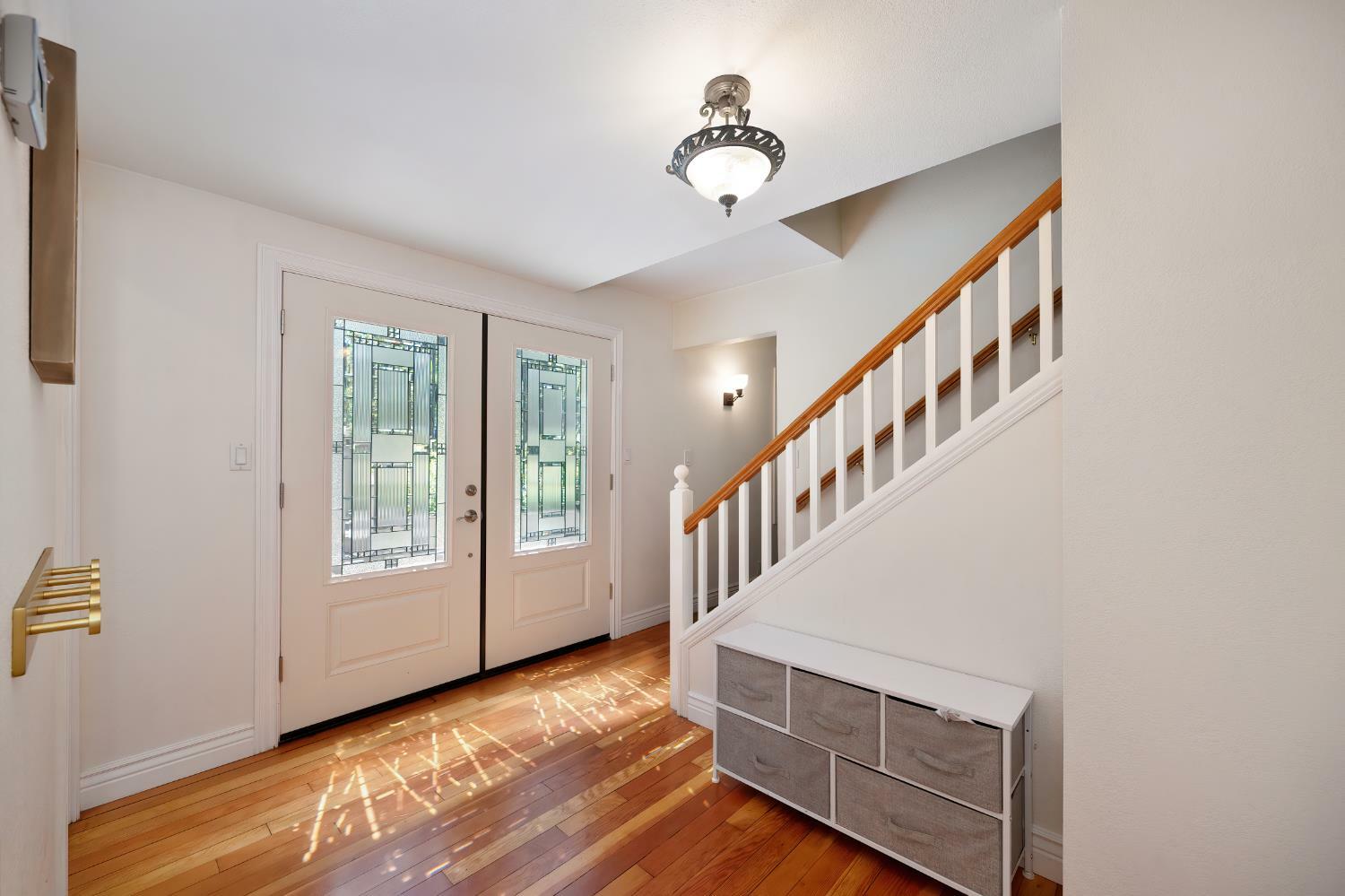 Property Photo: 1331 Oak View Lane CA 95722