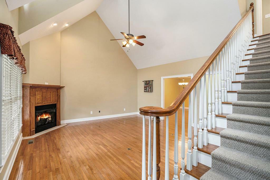Property Photo: 220 Oak Ridge Lane GA 30536