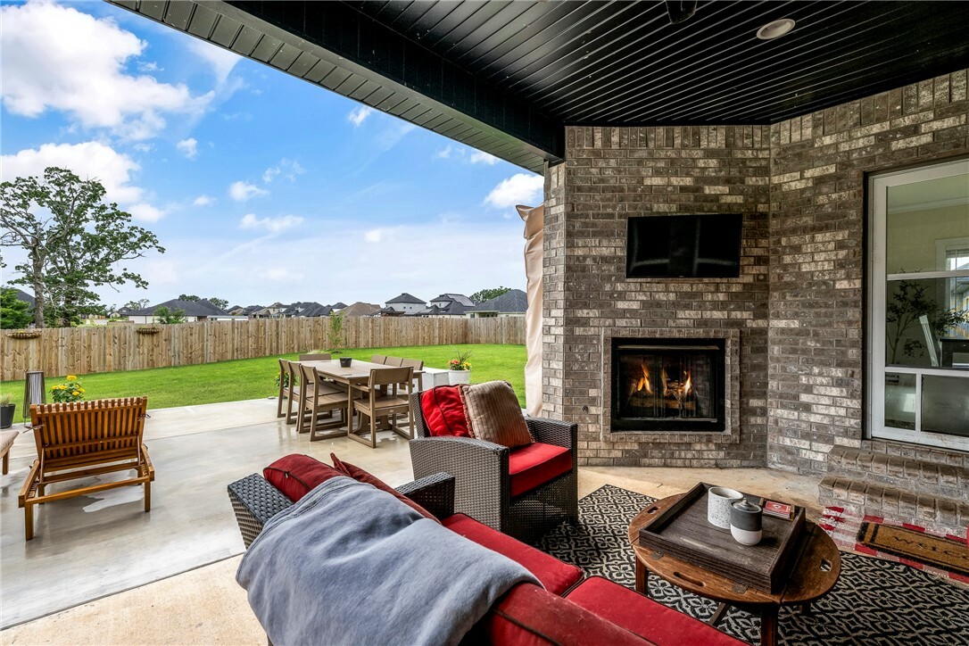 Property Photo:  320 Bequette Lane  AR 72719 