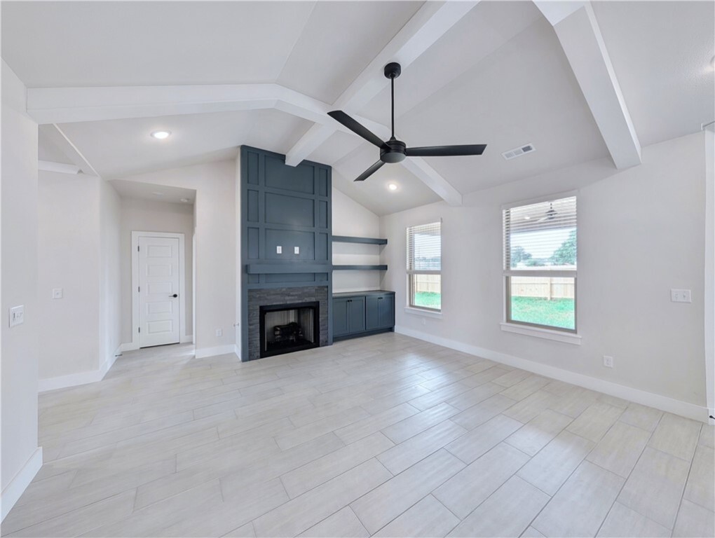 Property Photo: 6807 SW Basswood Avenue AR 72712