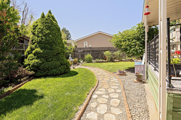 Property Photo:  1055 N 5th Street Unit 115  OR 97530 