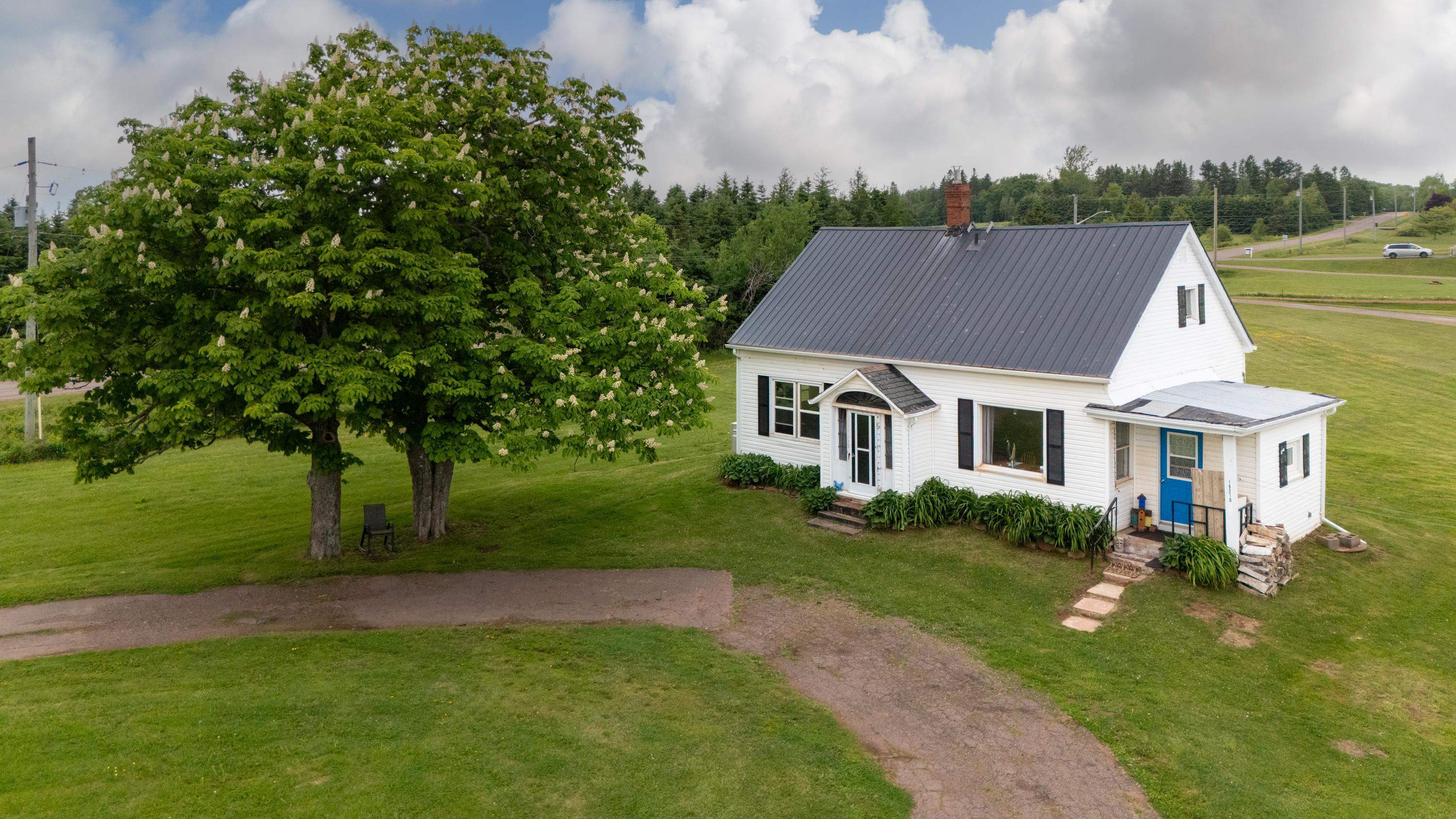 Property Photo: 19210 Trans Canada Highway PE C0A 1J0
