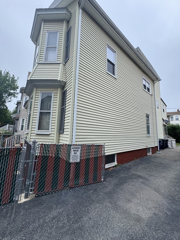 373 Medford St  Somerville MA 02143 photo