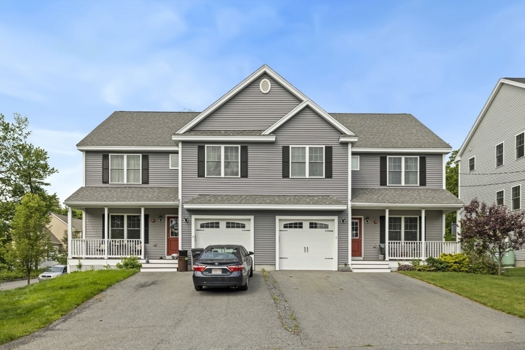 Property Photo:  5 Mackenzie Way 5  MA 01832 