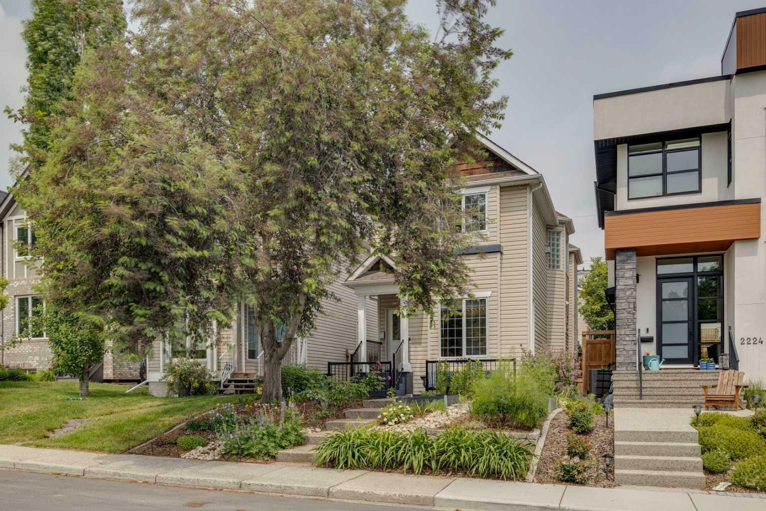 Photo de la propriété: 2226 31 Avenue SW AB T2T 1T6
