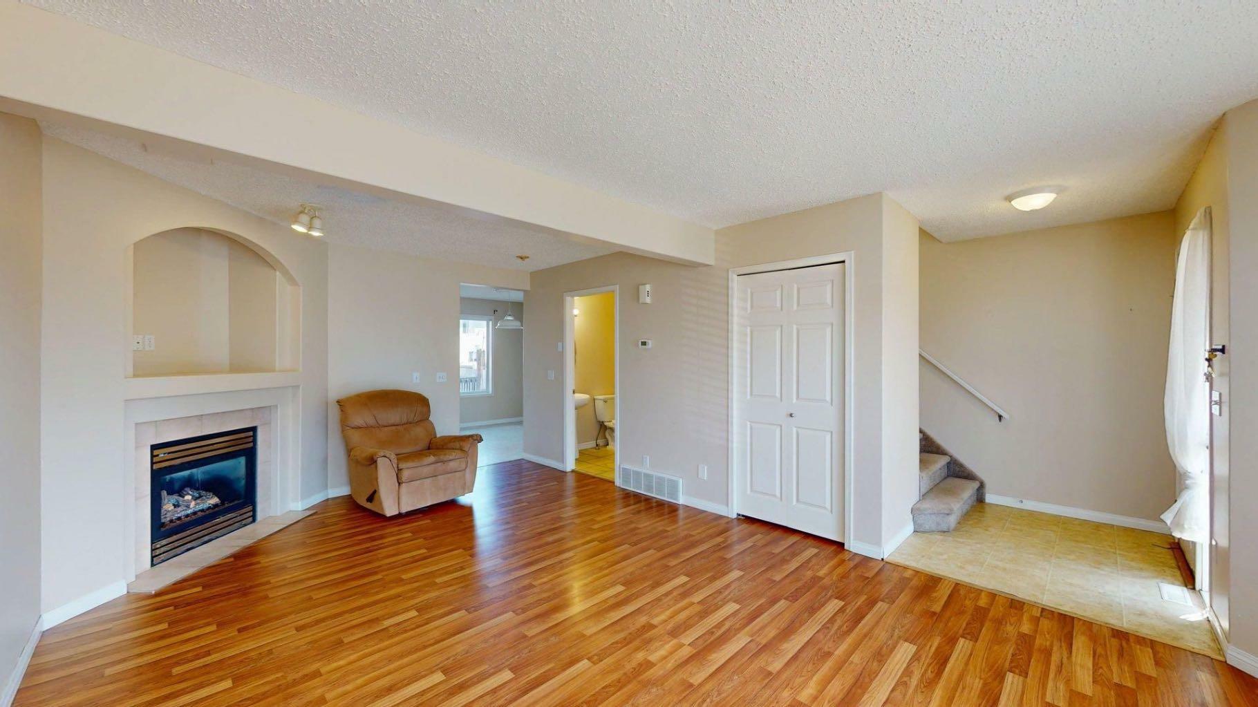 Property Photo: 117 Kodiak Crescent AB T9K 2L9