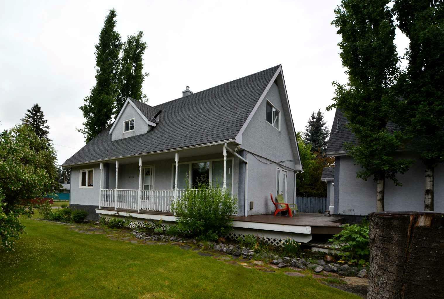 Photo de la propriété: 4204 6 Avenue AB T7E 1A6