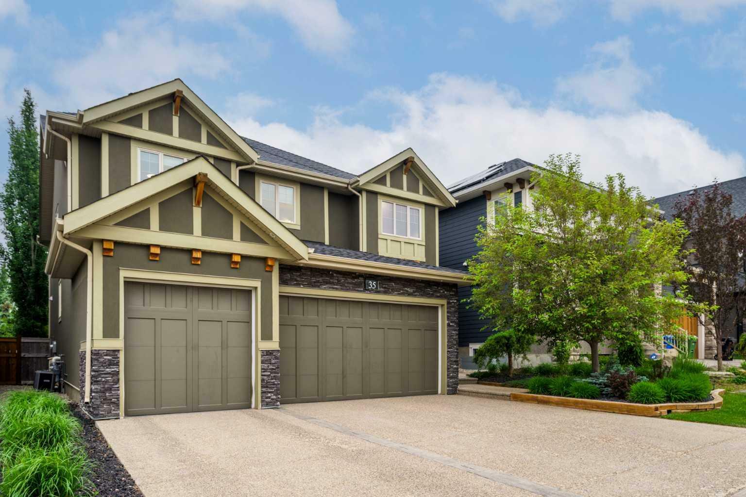 Photo de la propriété:  35 Aspen Dale Gate SW  AB T3H 0R8 