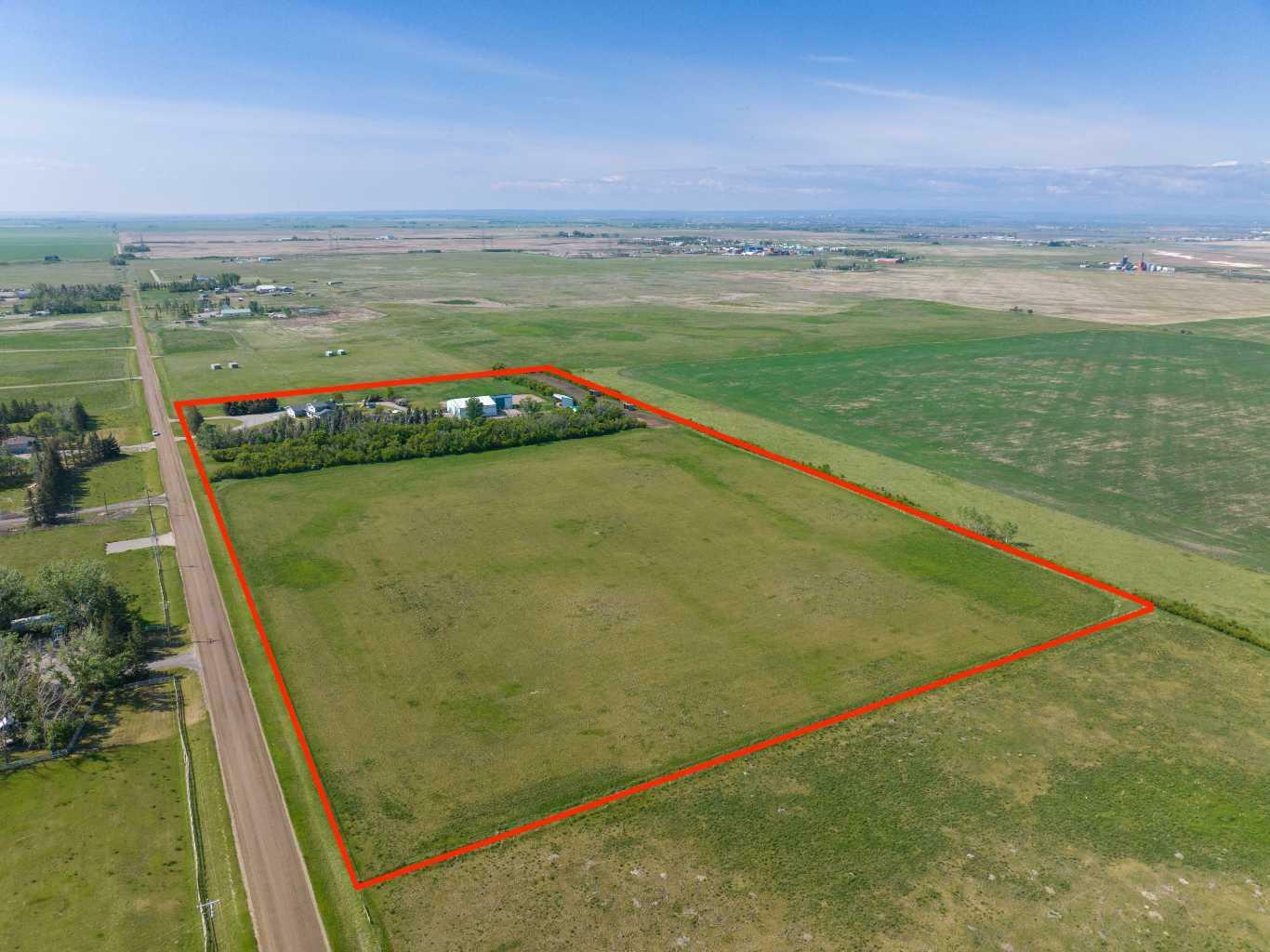 Property Photo: 233143 Range Road 282 AB T1X 0H2