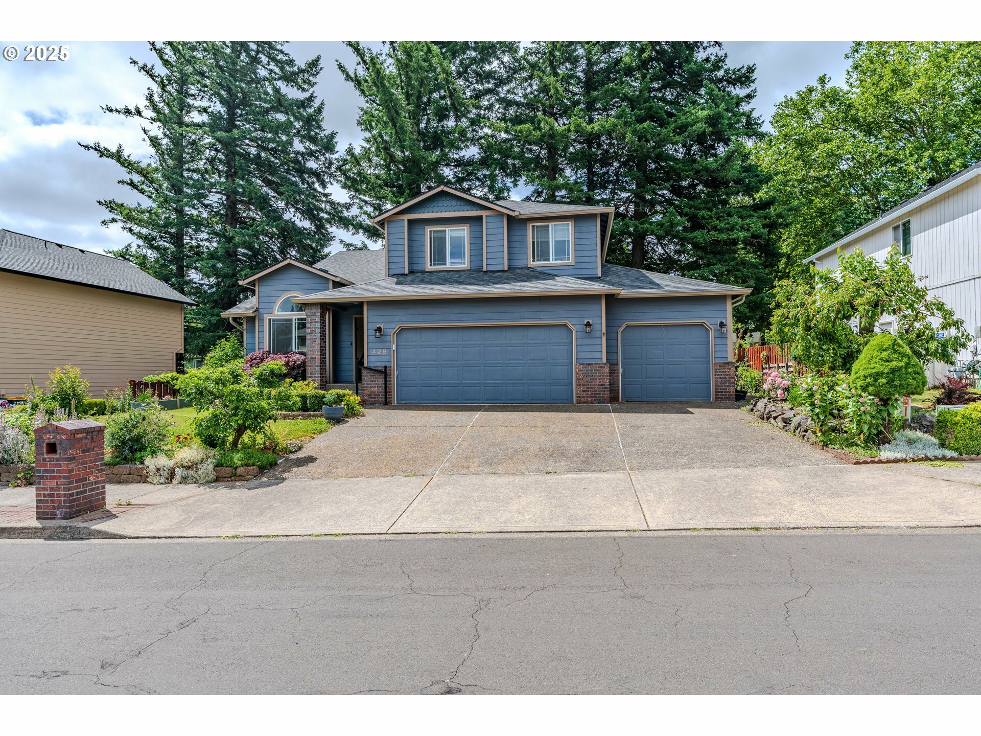428 SE 11th Cir  Troutdale OR 97060 photo