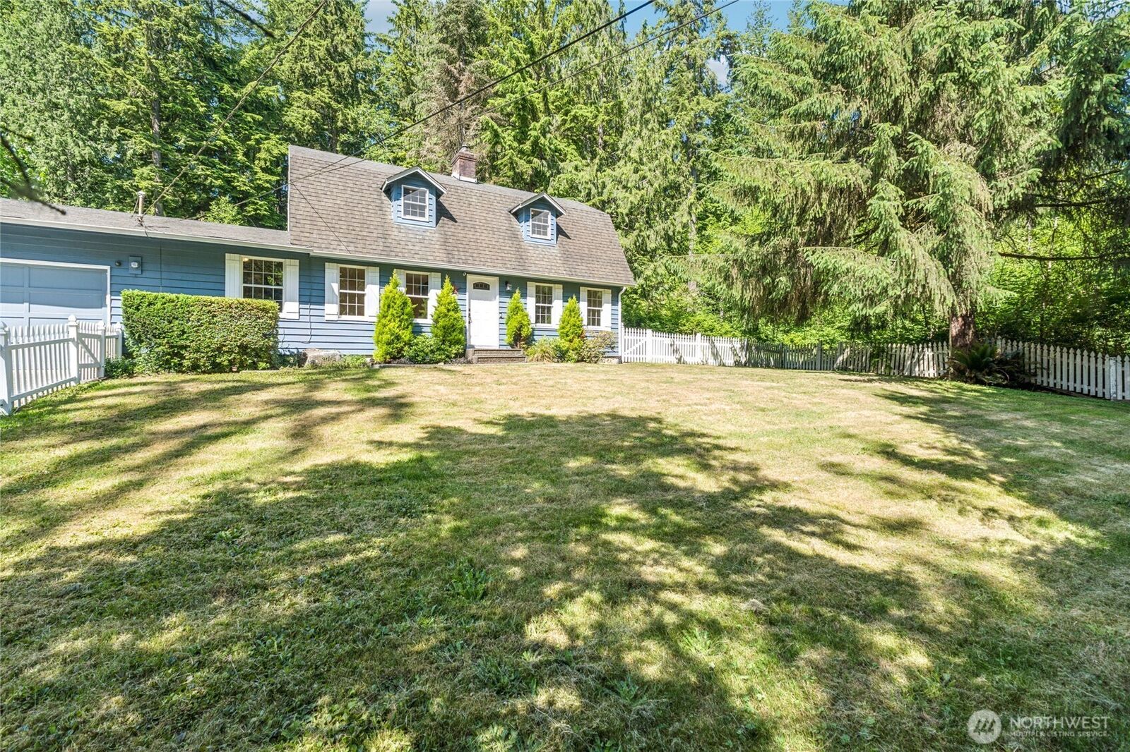 Property Photo: 2216 Newberg Road WA 98290
