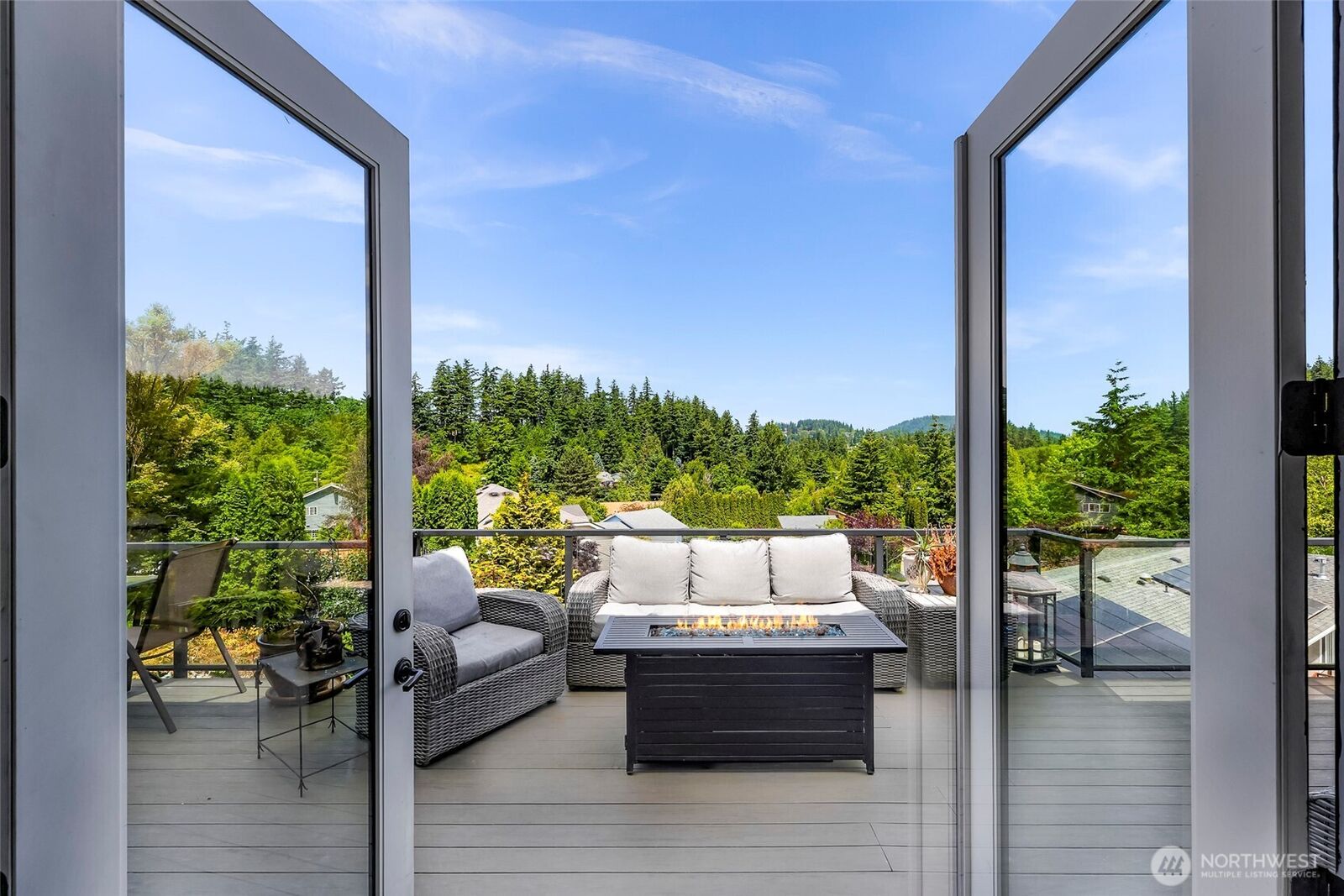 Property Photo: 1301 Broad Street WA 98229